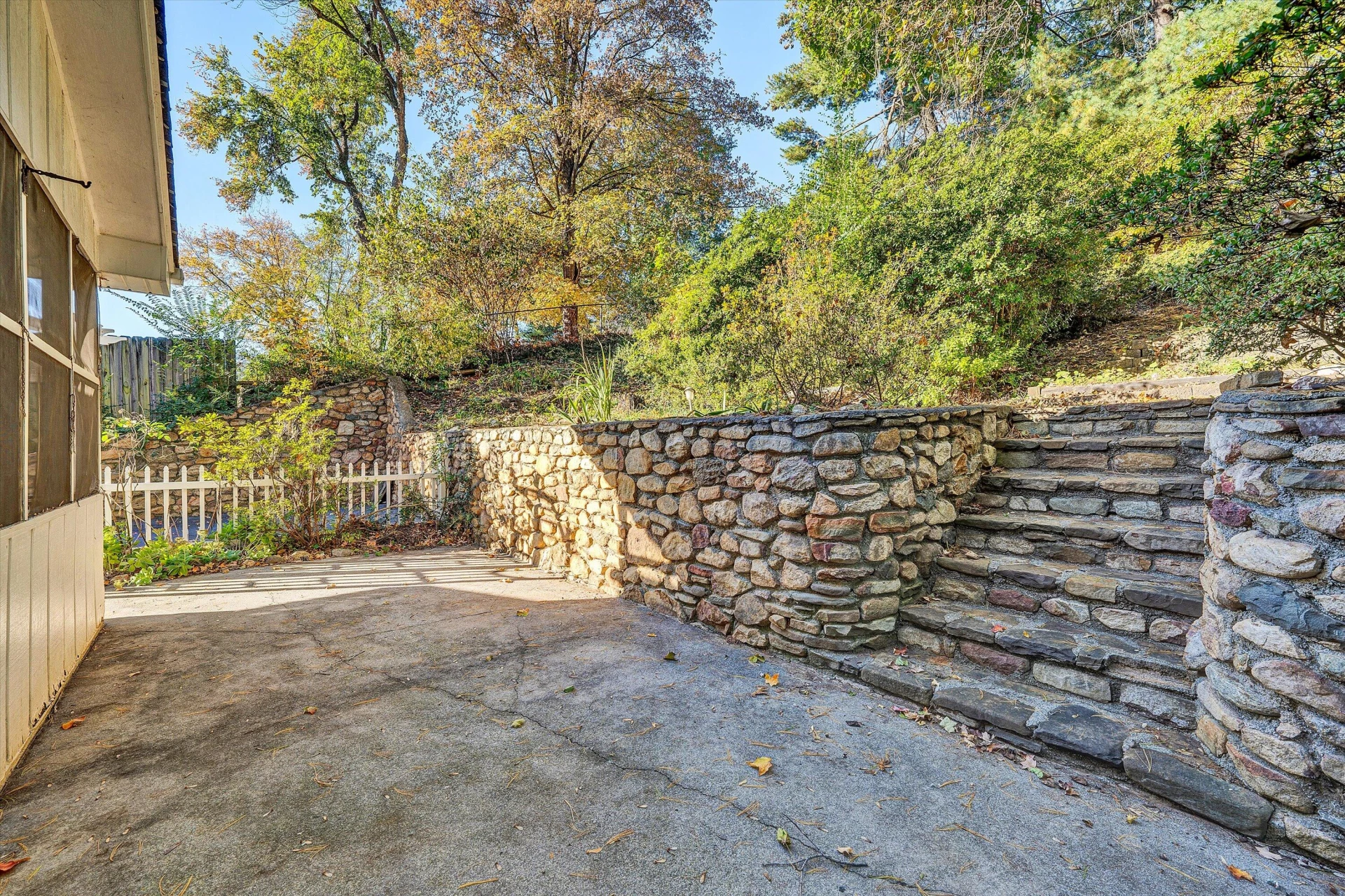 4566 Oakland BLVD - Photo 44