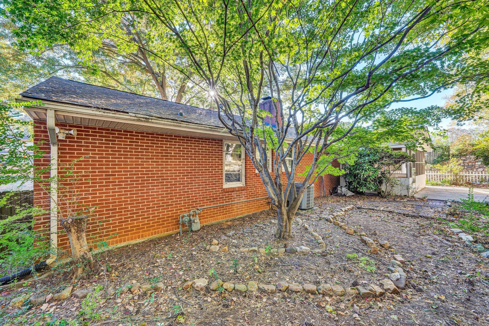 4566 Oakland BLVD - Photo 46