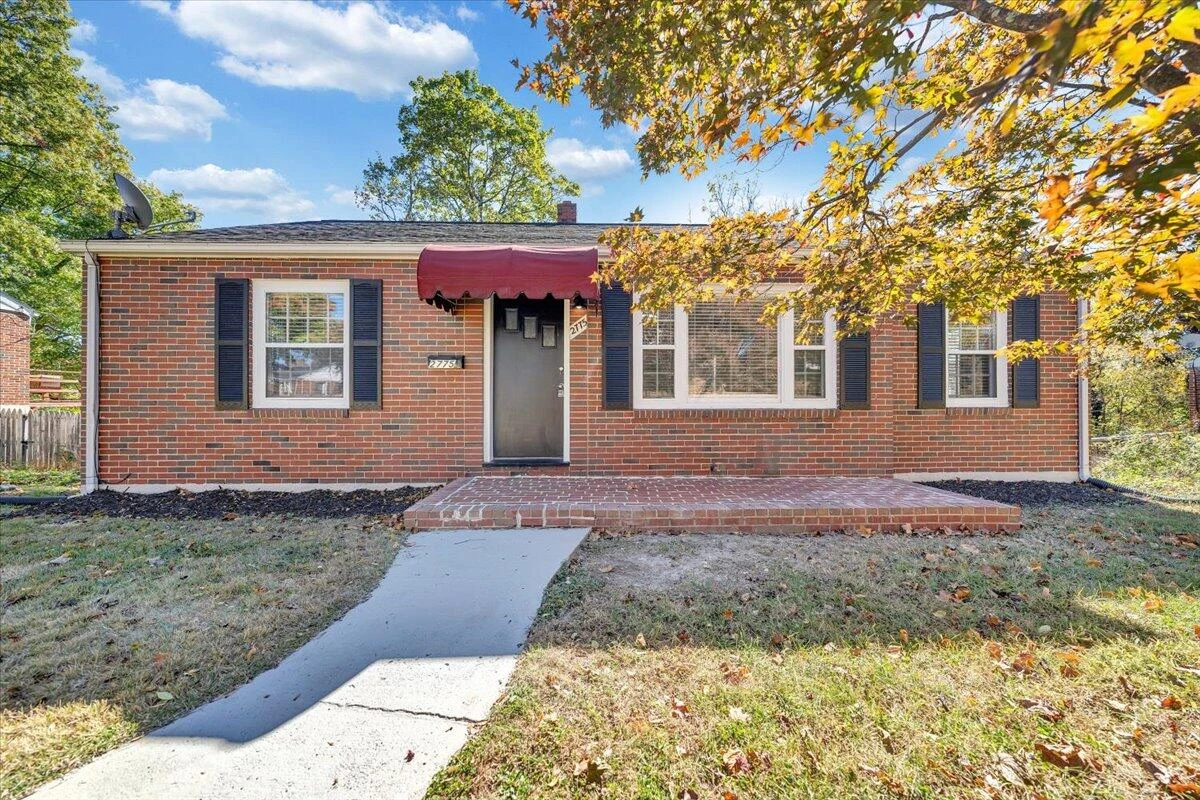 2775 Derwent DR