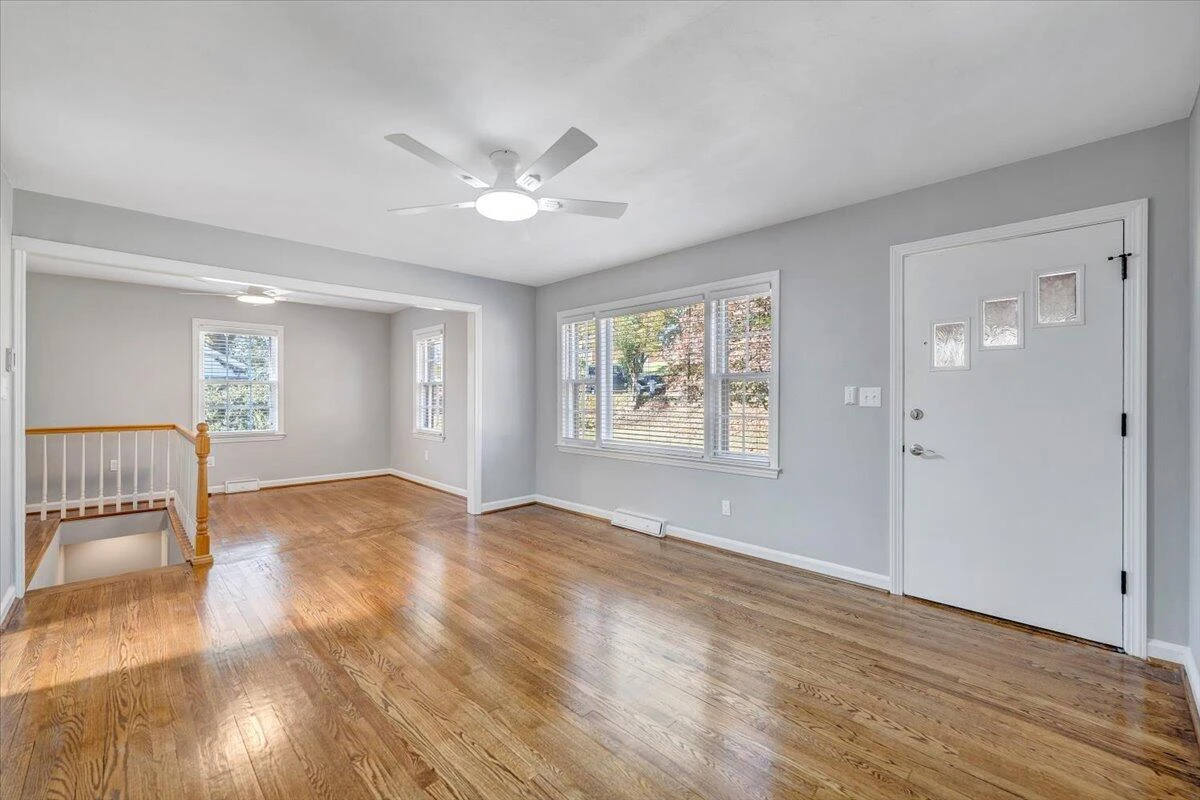 2775 Derwent DR - Photo 16