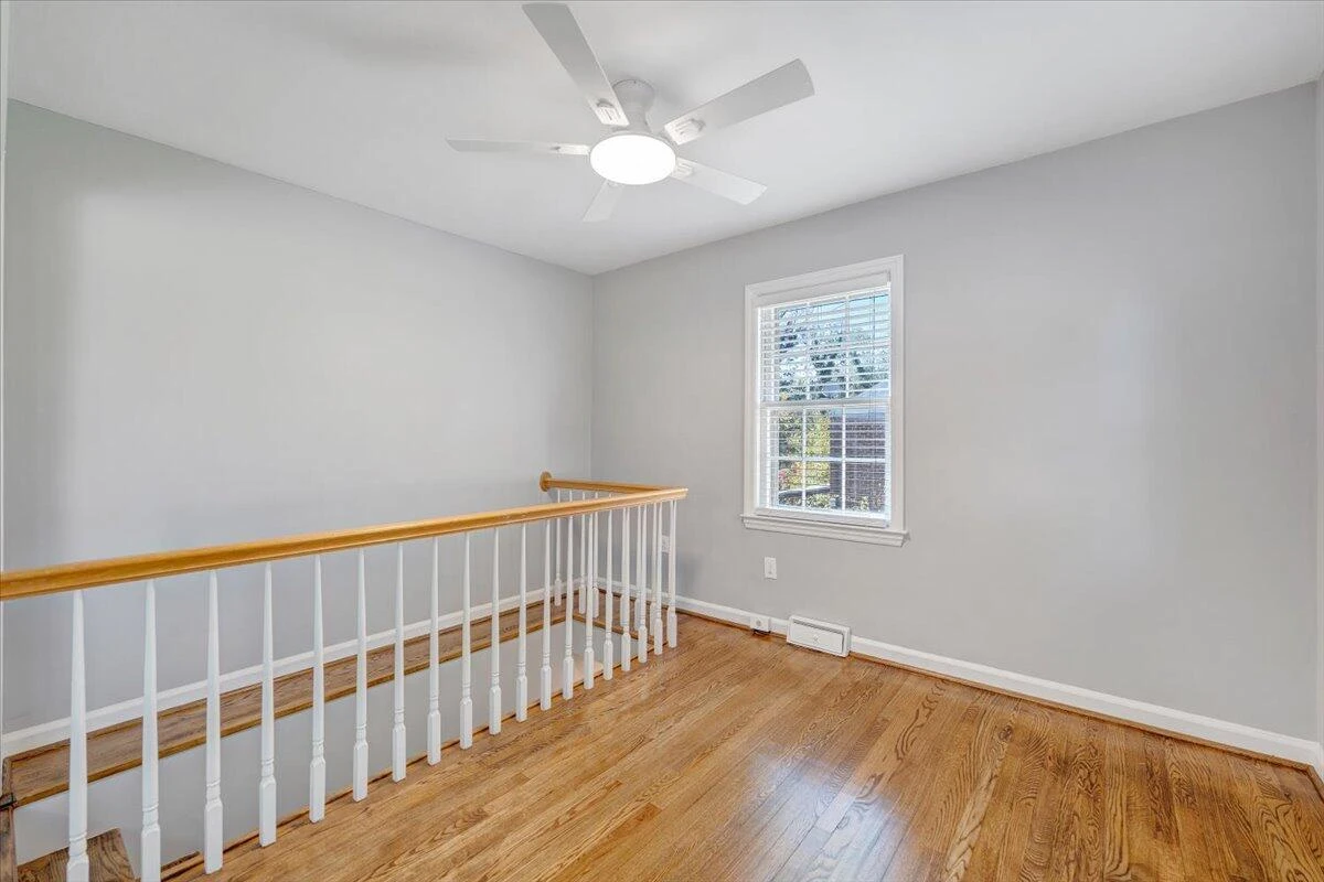 2775 Derwent DR - Photo 20