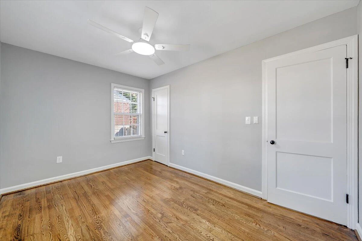 2775 Derwent DR - Photo 28