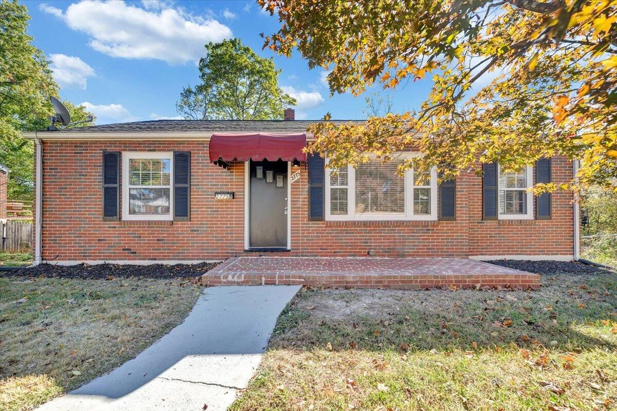 2775 Derwent DR - Photo 51