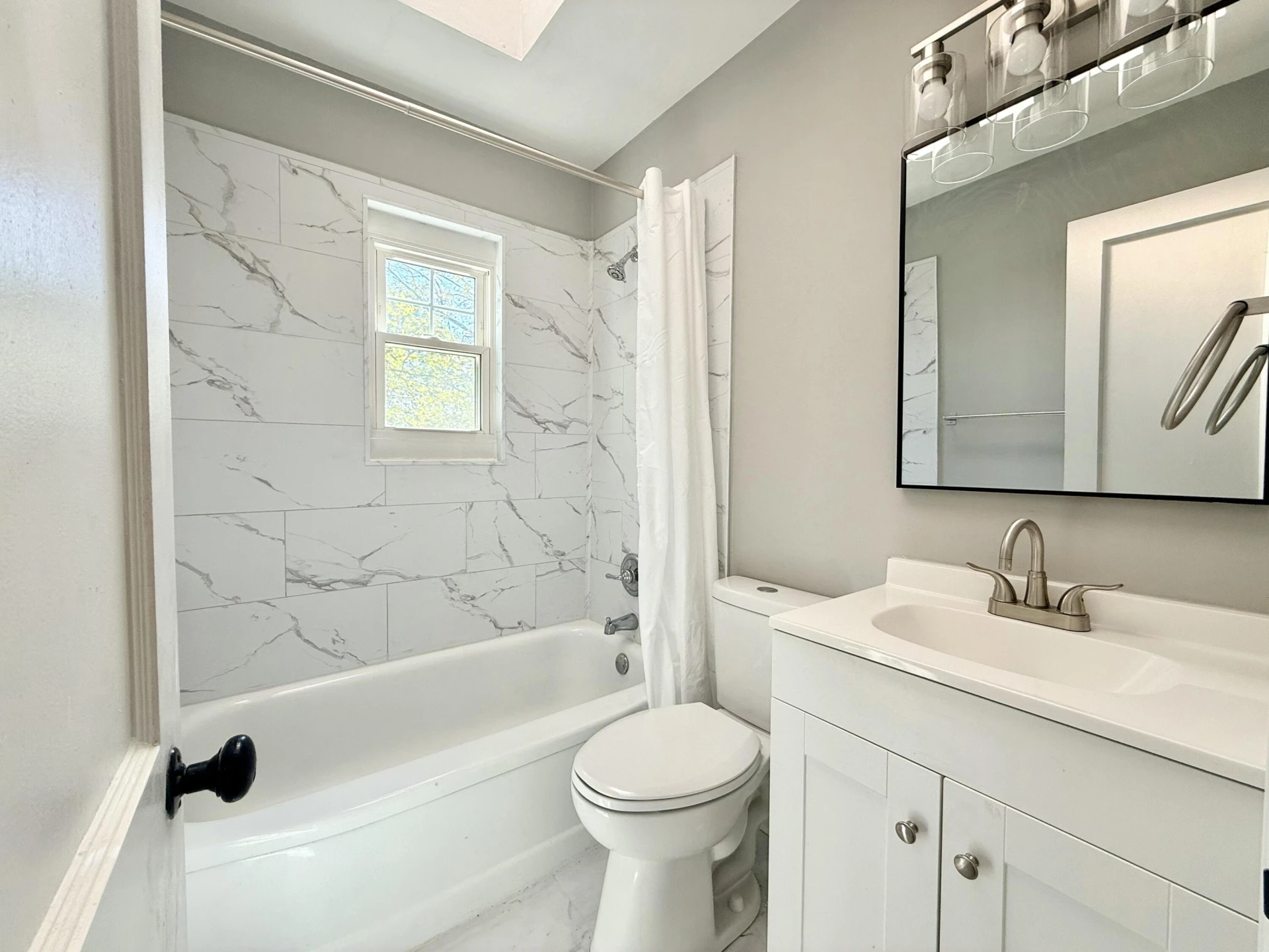 2775 Derwent DR - Photo 8