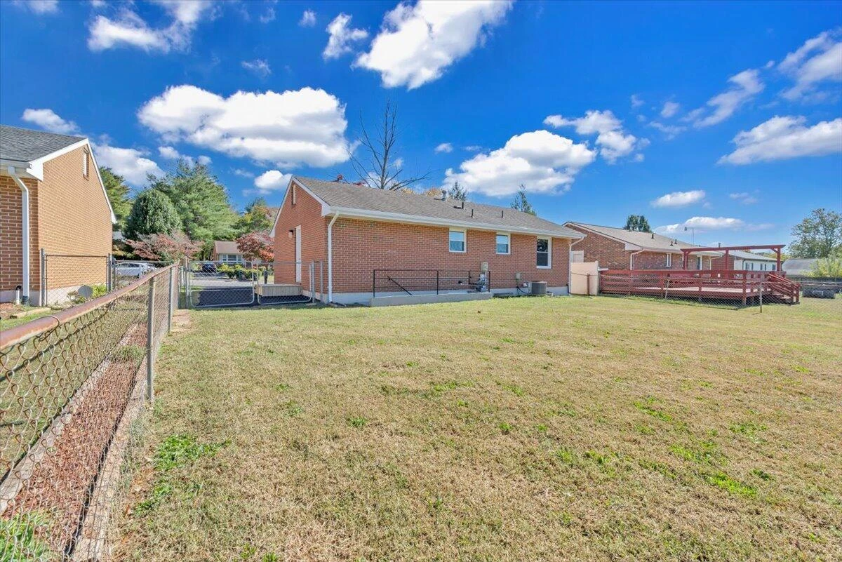 4720 Pennsylvania AVE - Photo 45