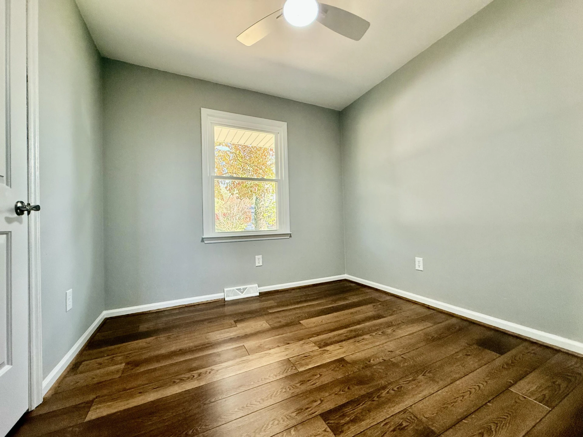 4720 Pennsylvania AVE - Photo 9
