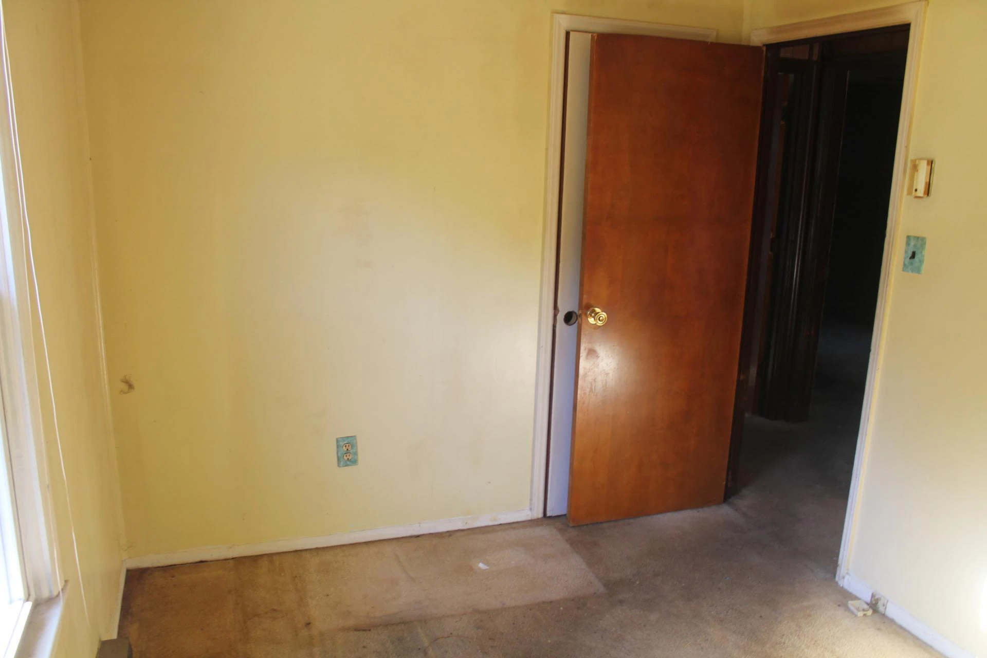 1414 Eastgate AVE - Photo 11