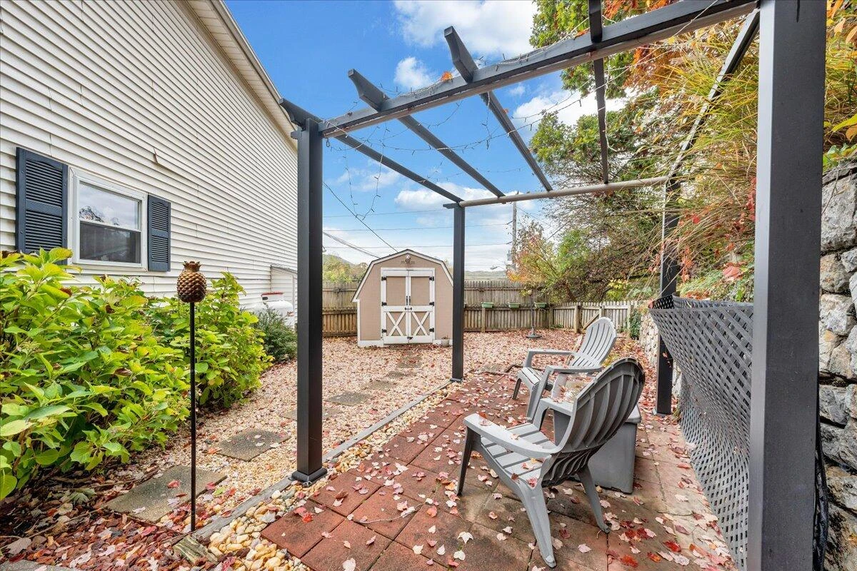 1486 Craig Robertson RD - Photo 20