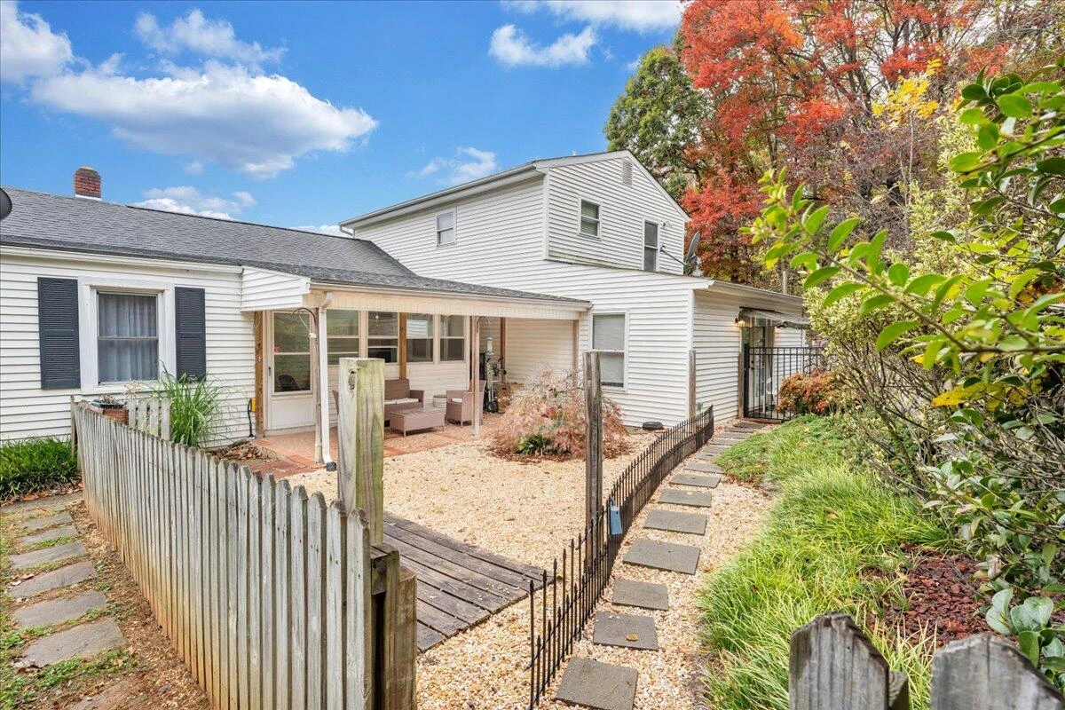 1486 Craig Robertson RD - Photo 36