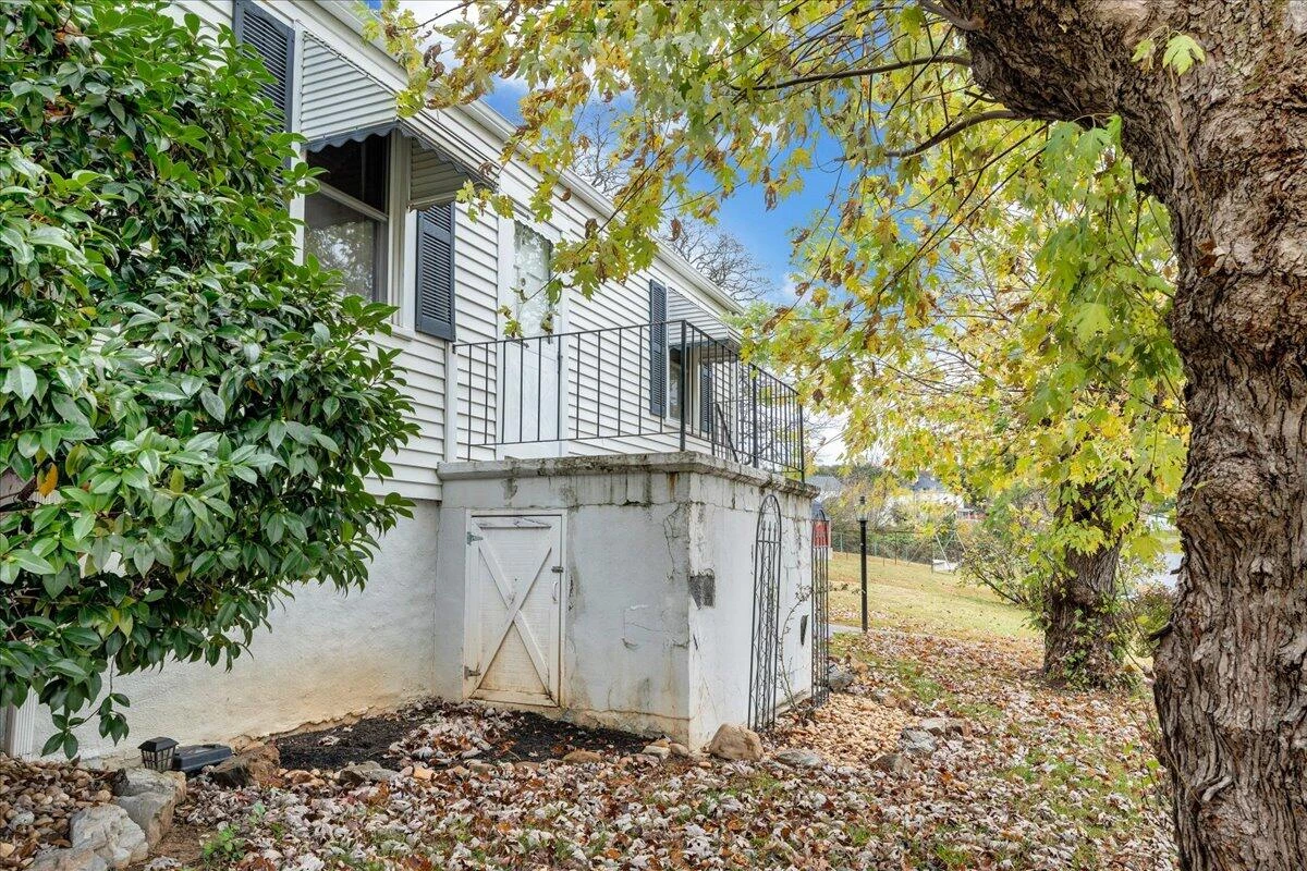 1486 Craig Robertson RD - Photo 42
