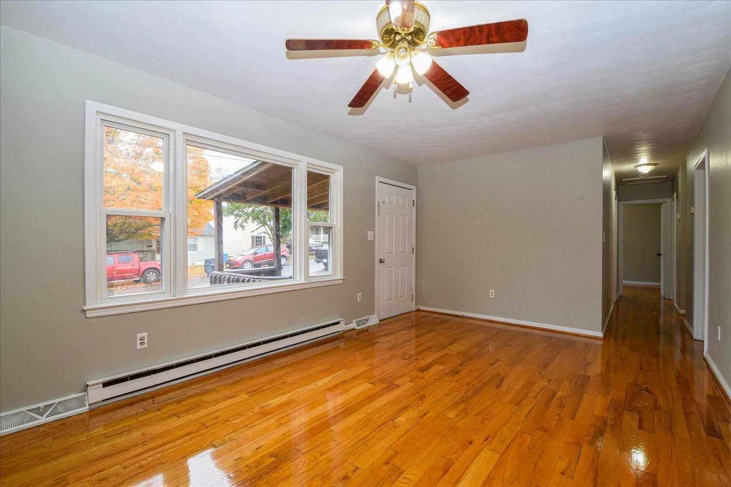 1523 Dunbar ST - Photo 3