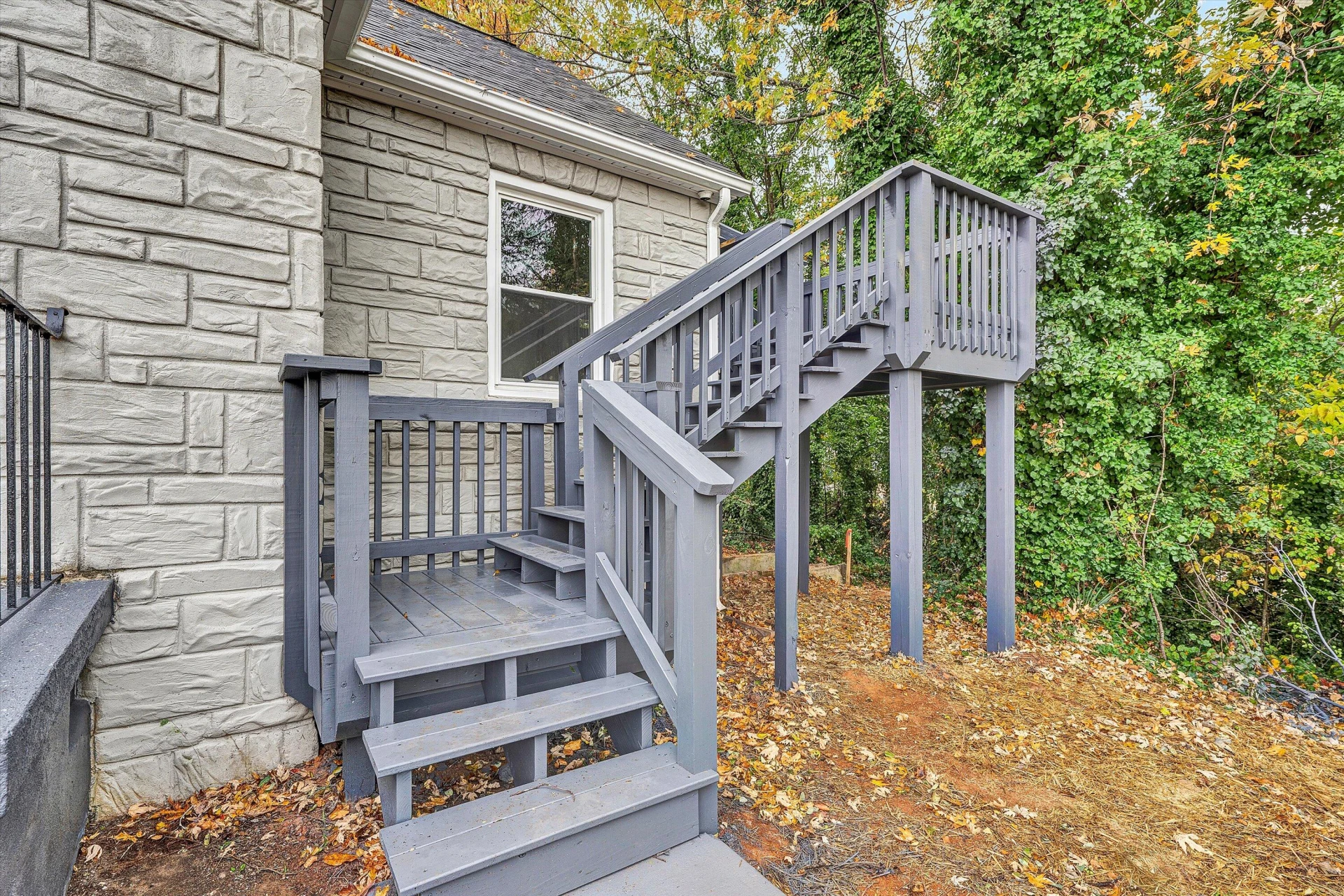 617 Virginia AVE - Photo 28