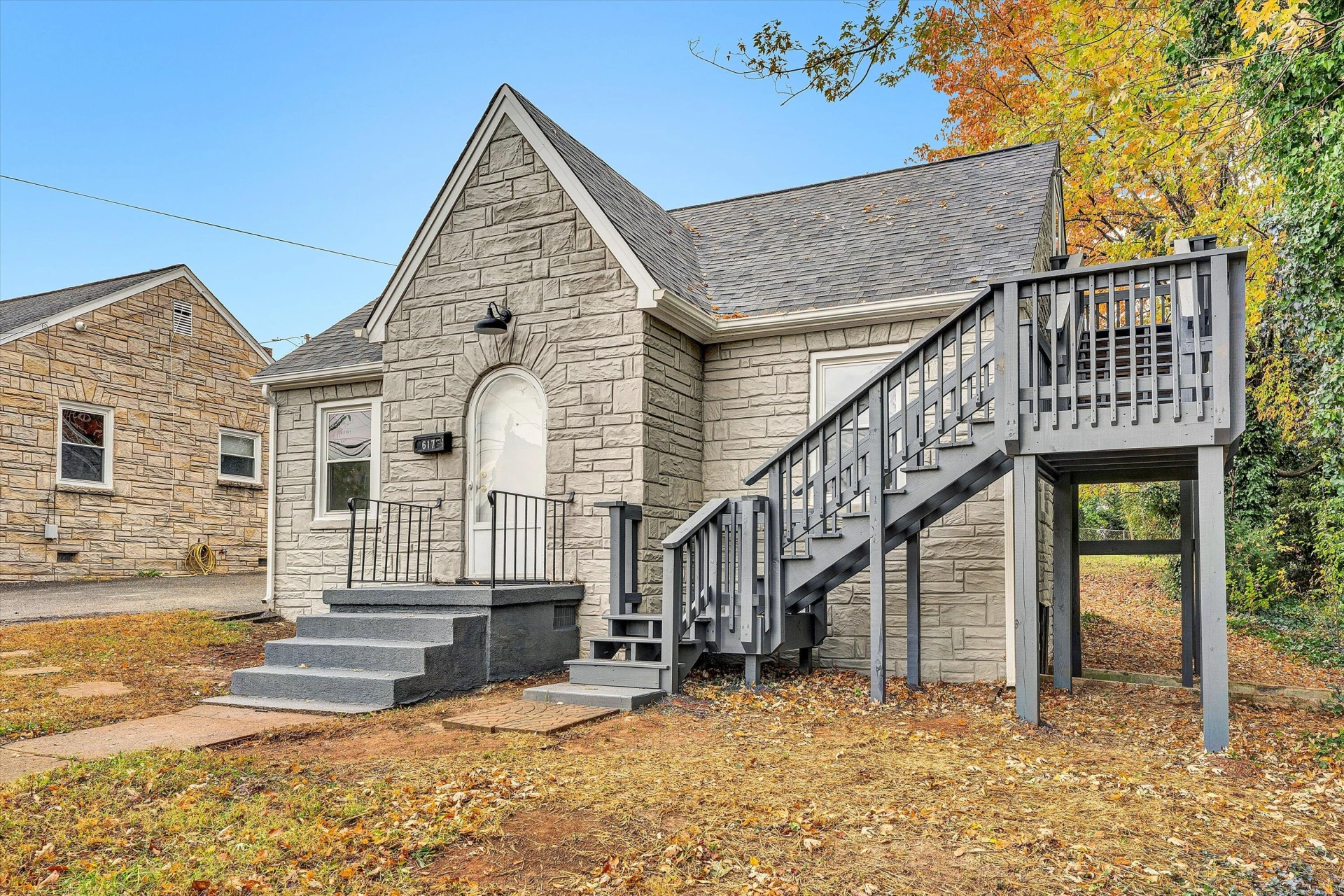 617 Virginia AVE - Photo 36