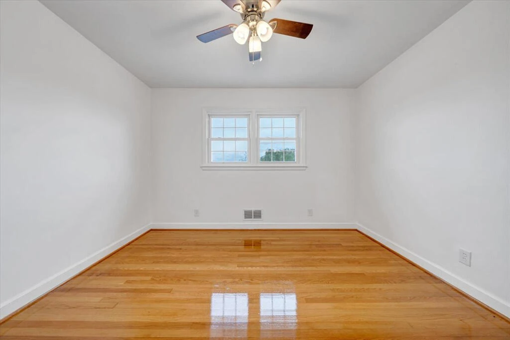 2527 Broad ST - Photo 14