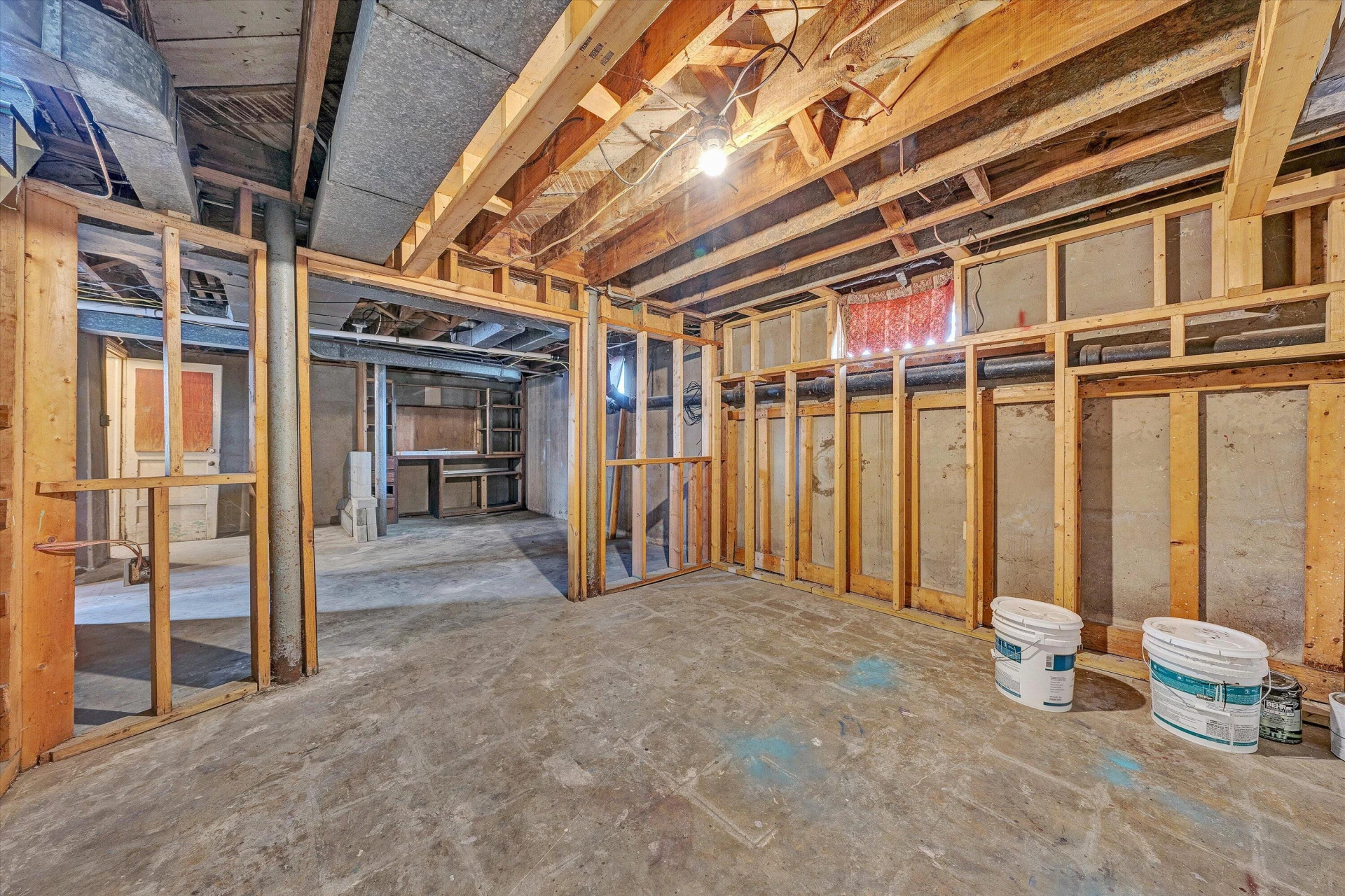 1930 Brandon AVE - Photo 33