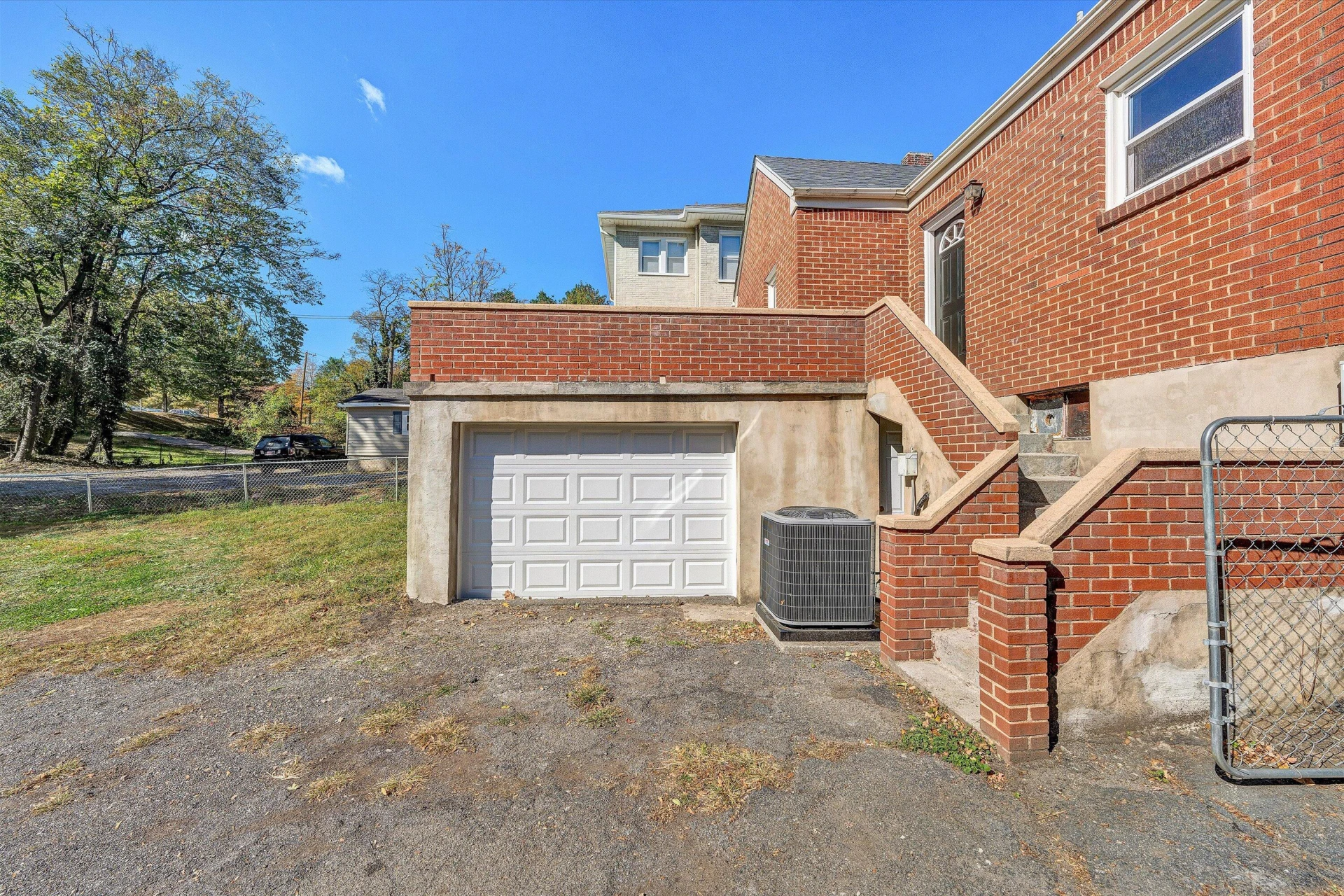 1930 Brandon AVE - Photo 40