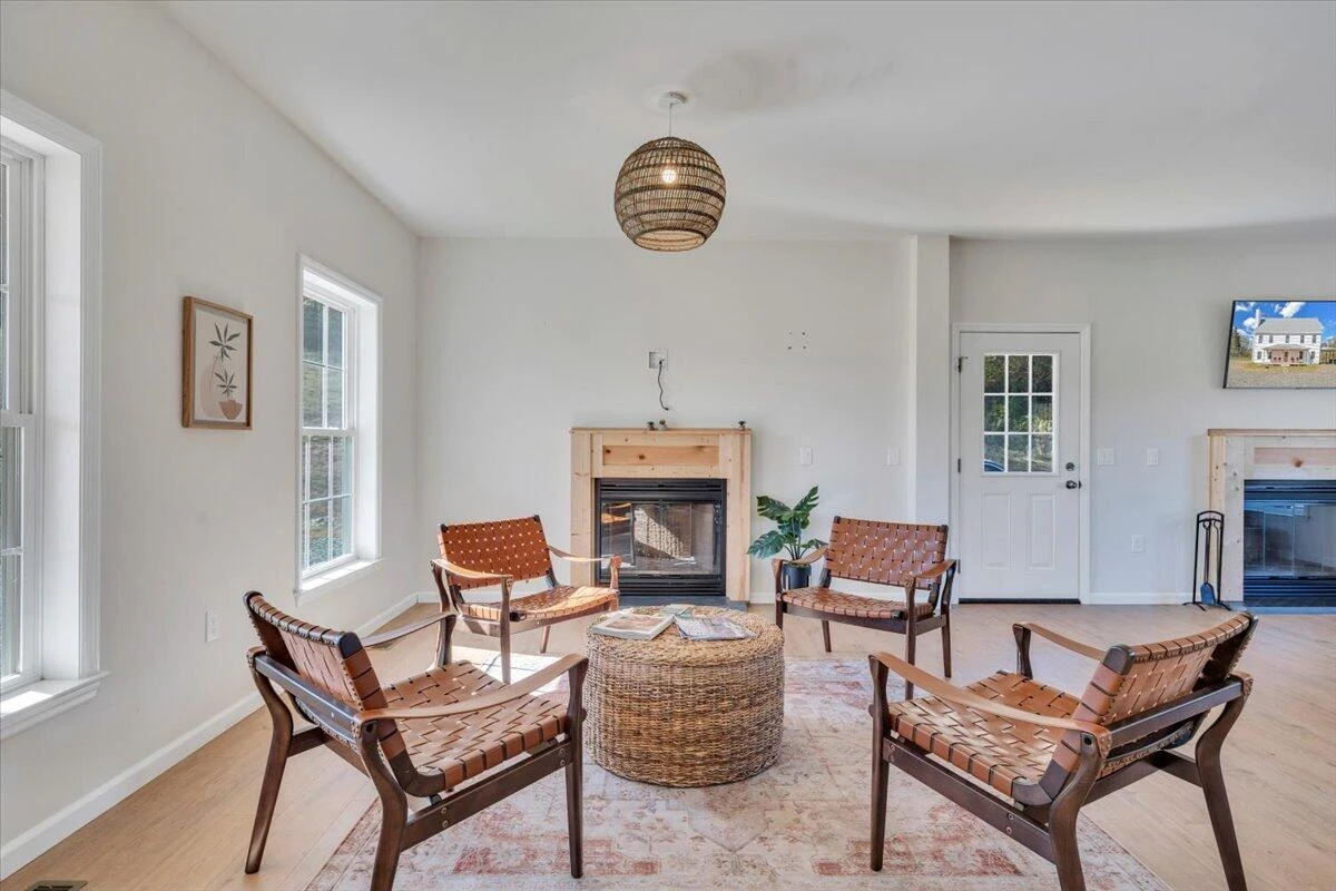 1533 Groundhog Mountain RD - Photo 34