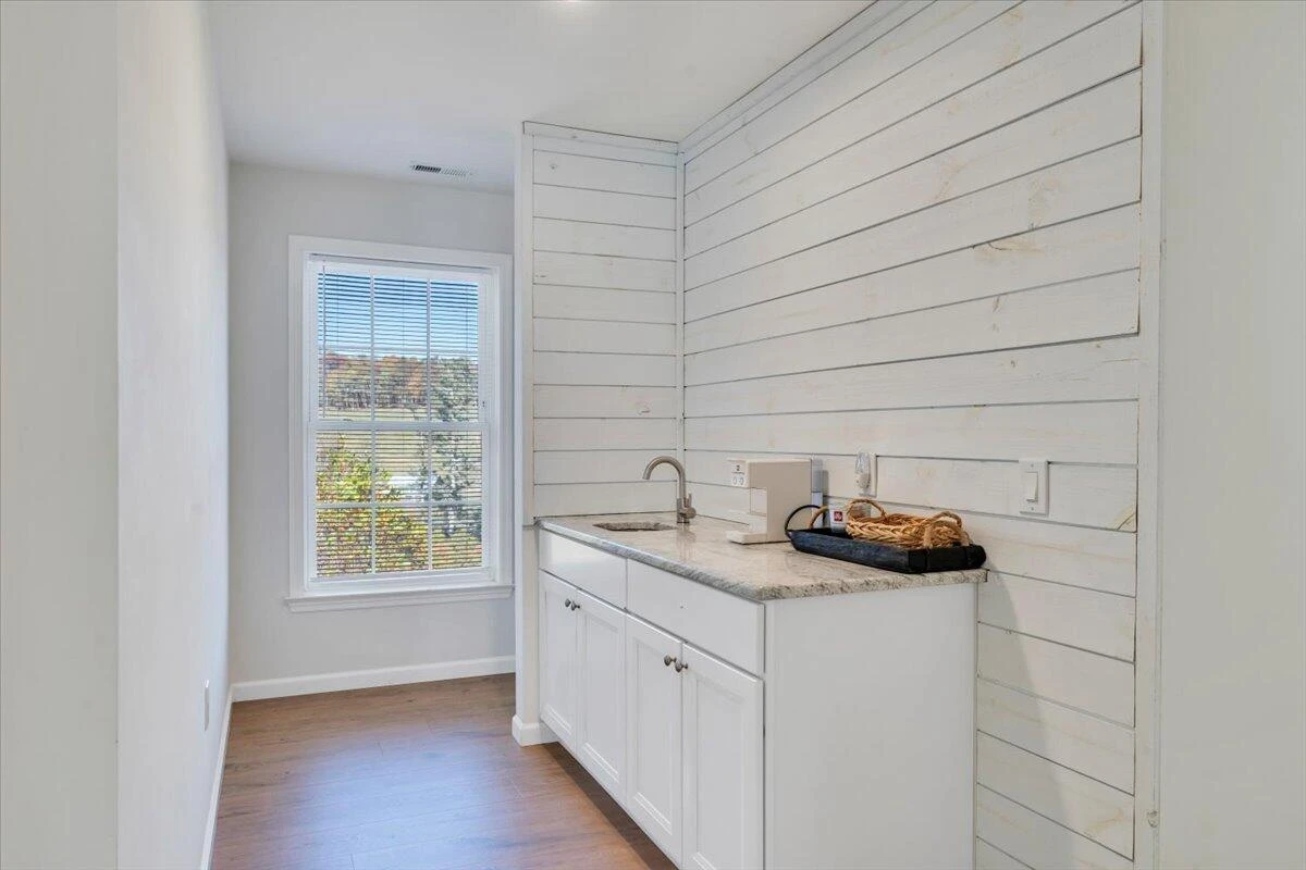 1533 Groundhog Mountain RD - Photo 46