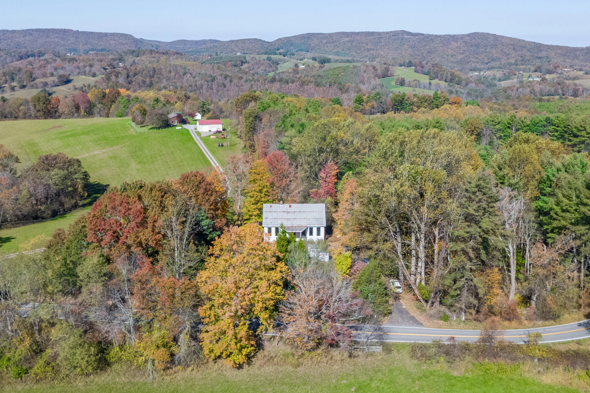 3056 Indian Valley RD - Photo 45