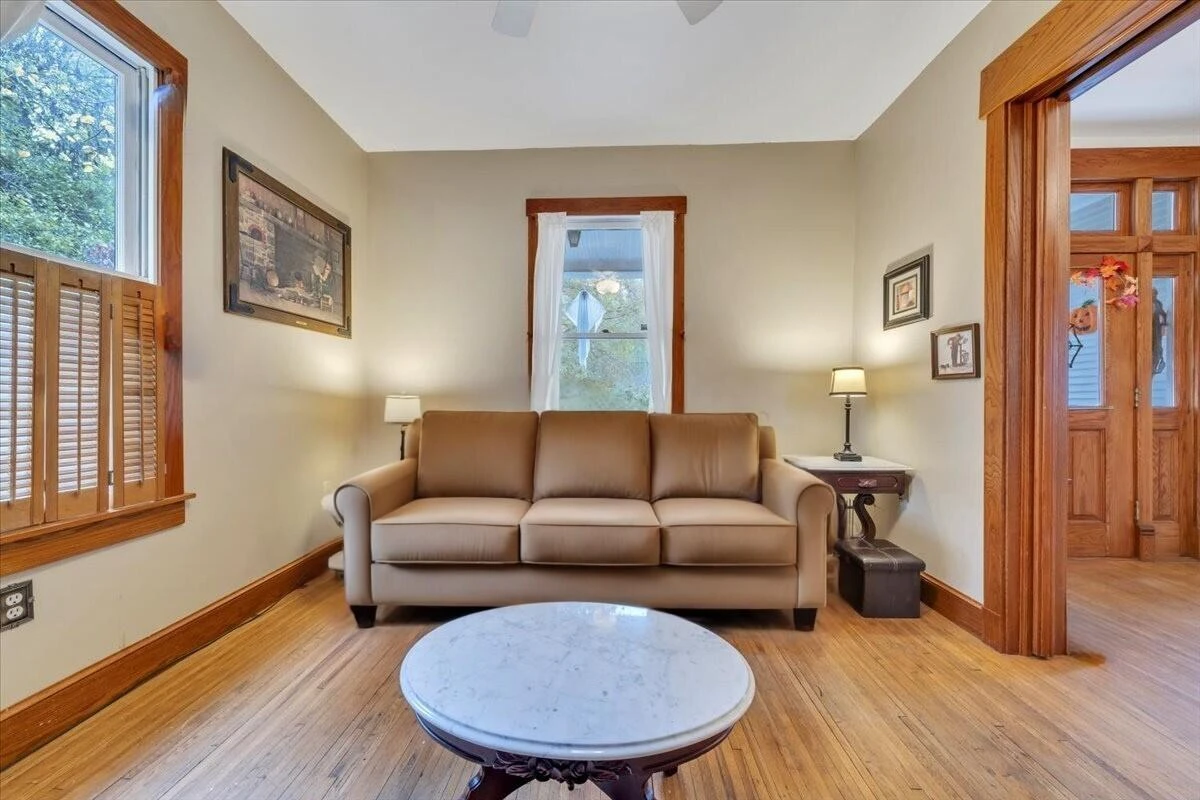 860 Marshall AVE - Photo 15