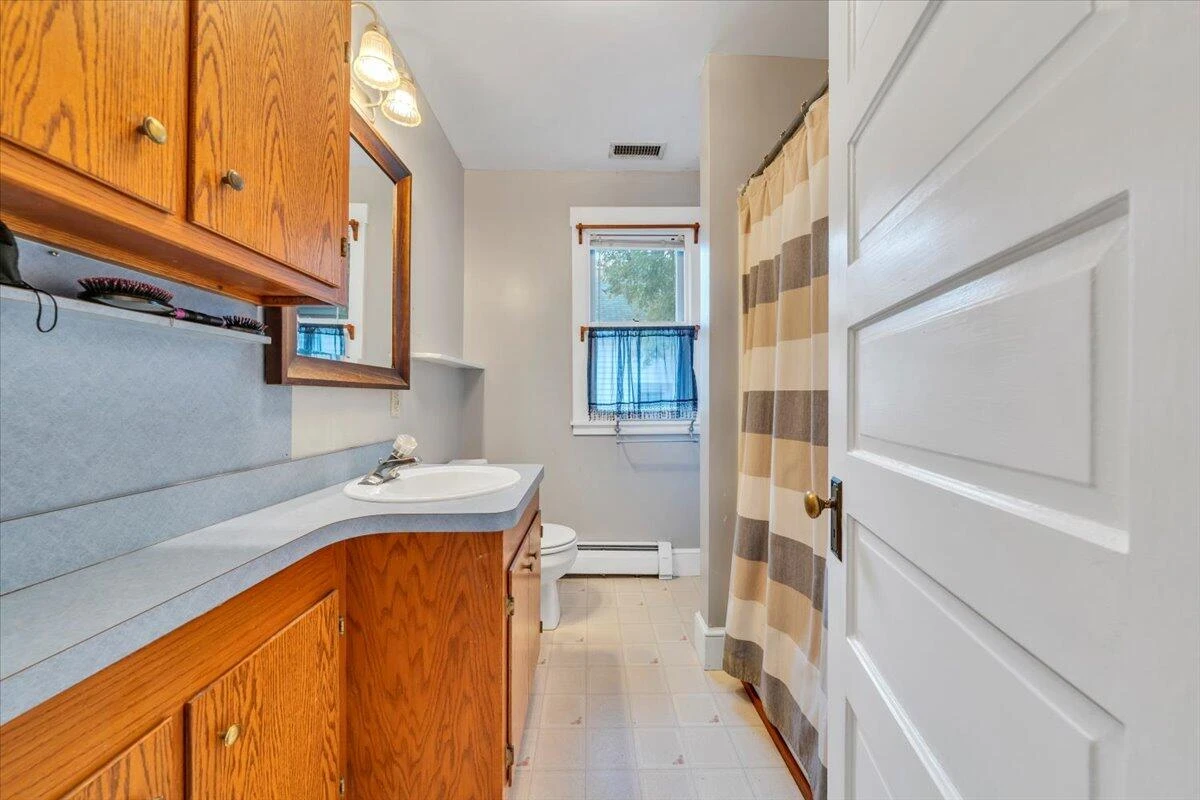 860 Marshall AVE - Photo 22