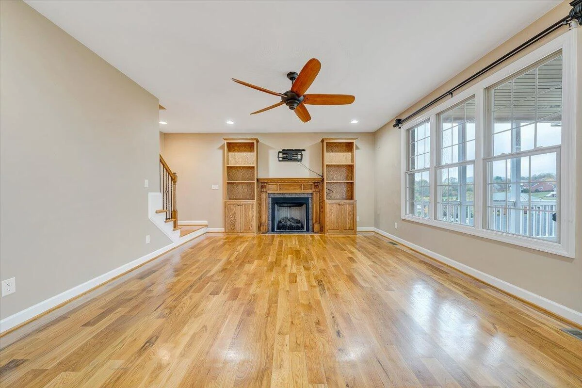31 Fairway CT - Photo 14