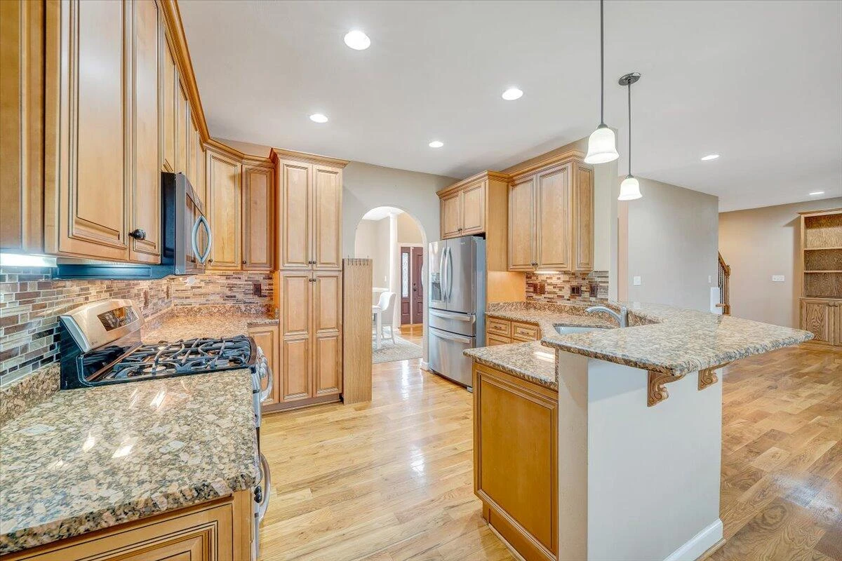 31 Fairway CT - Photo 18