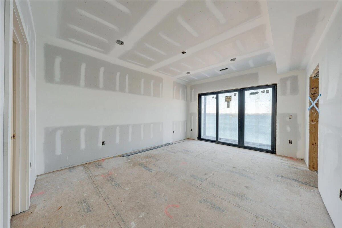 118 Lakeport CIR - Photo 23