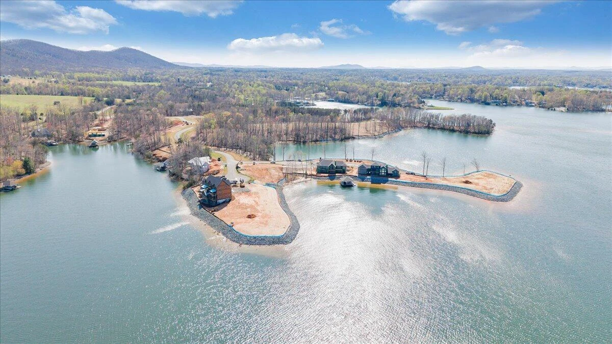 118 Lakeport CIR - Photo 44