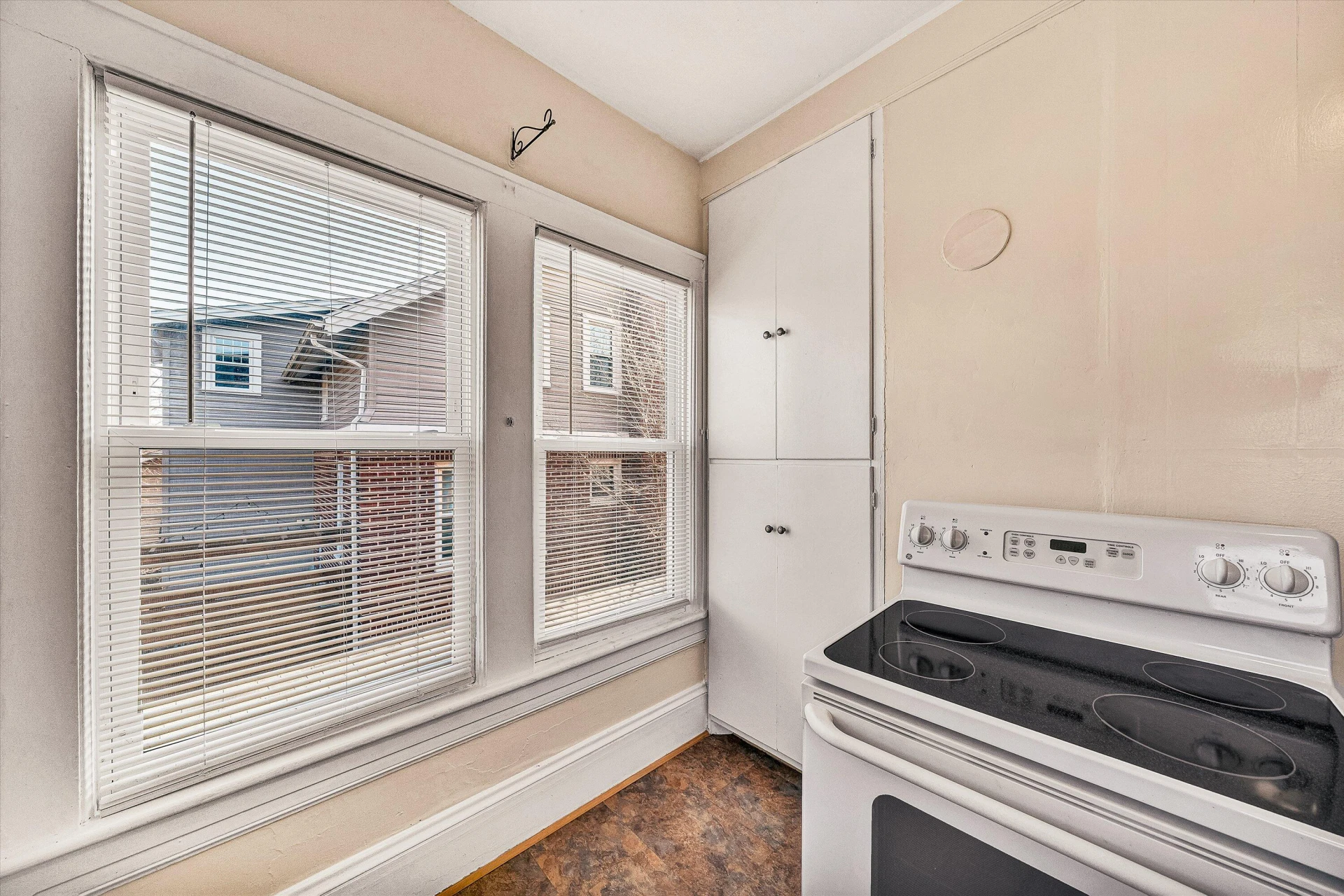 2127 Denniston AVE - Photo 19