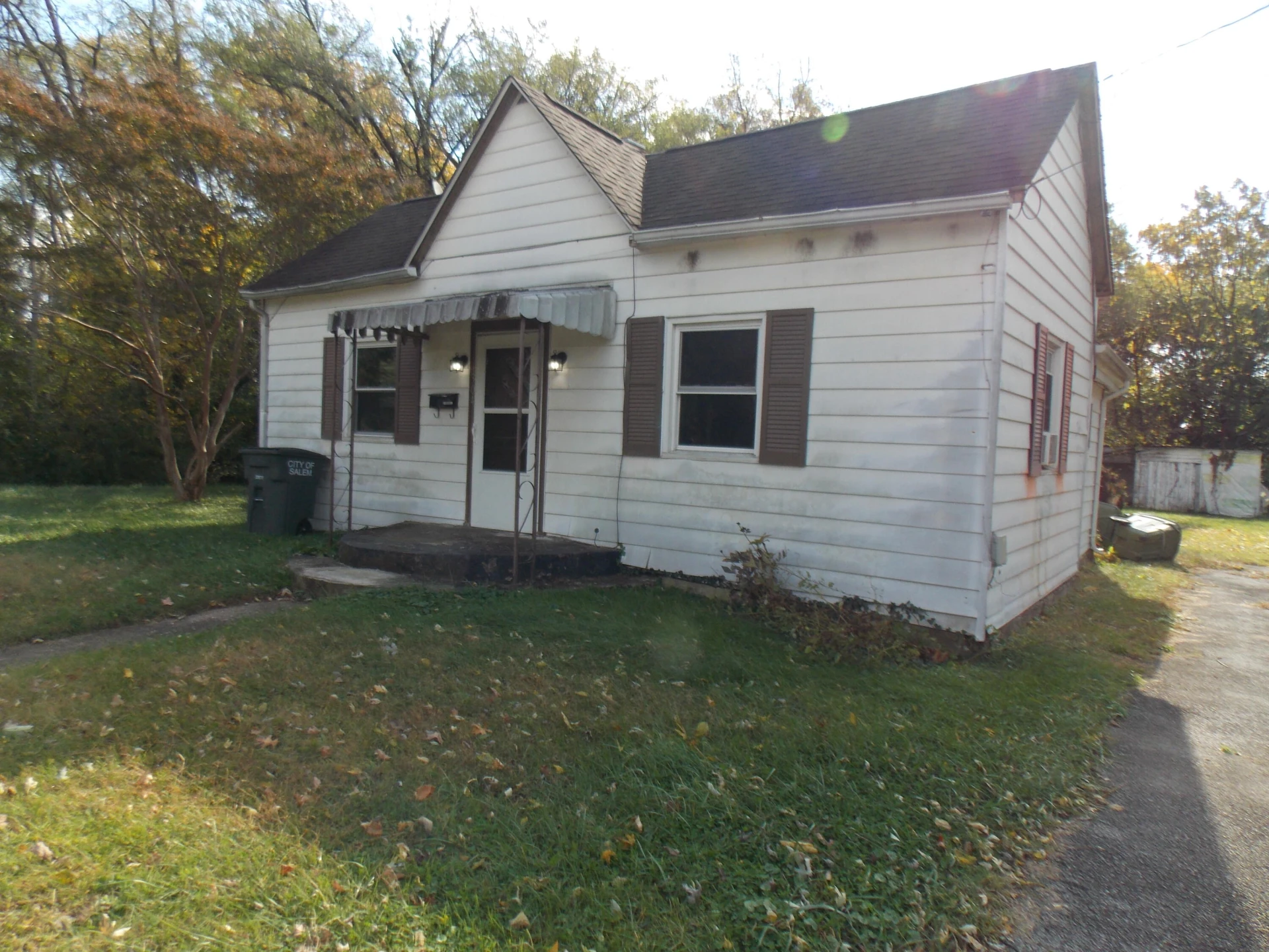 304 Burwell ST - Photo 2