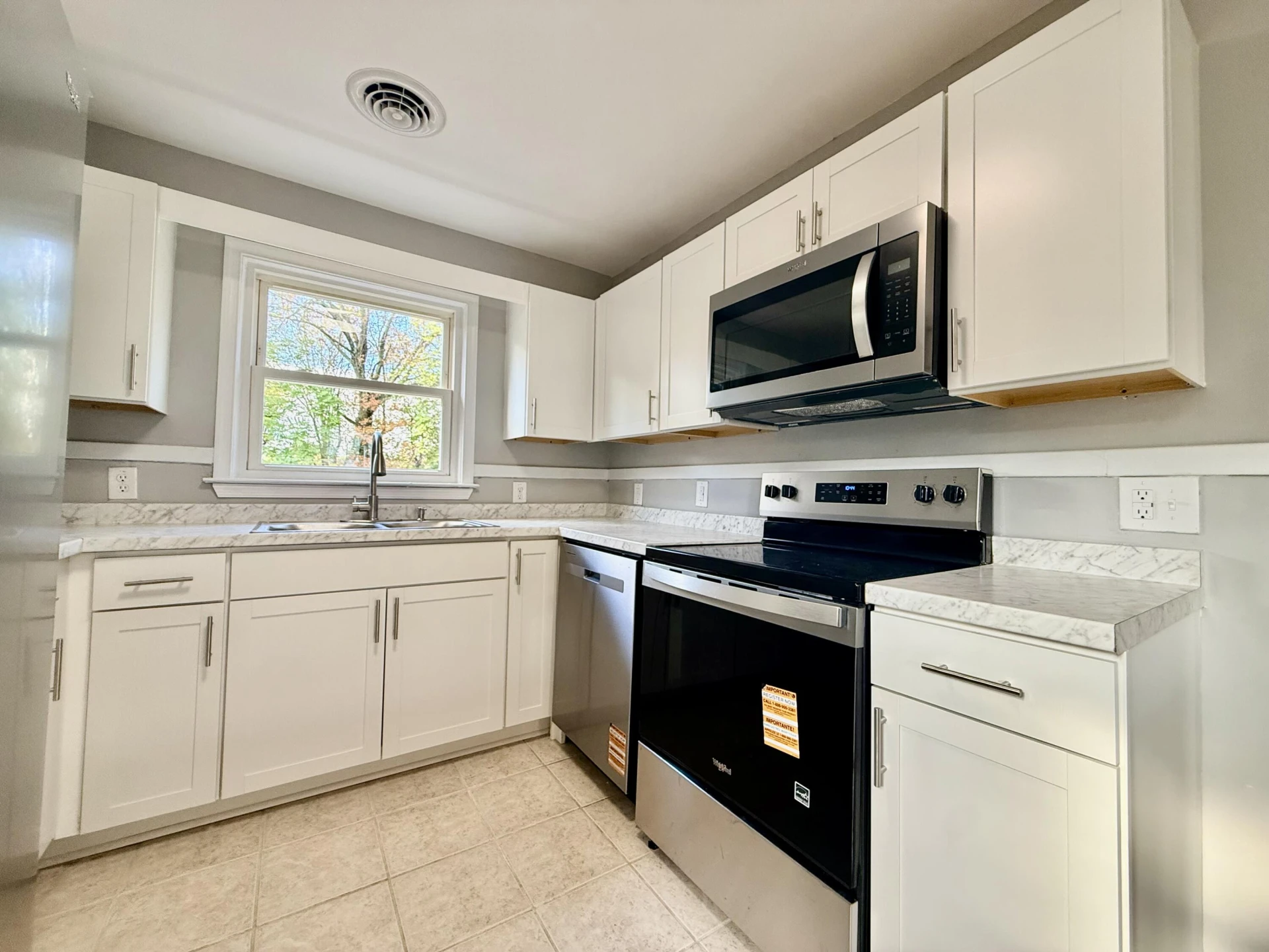 4926 Fralin RD - Photo 6