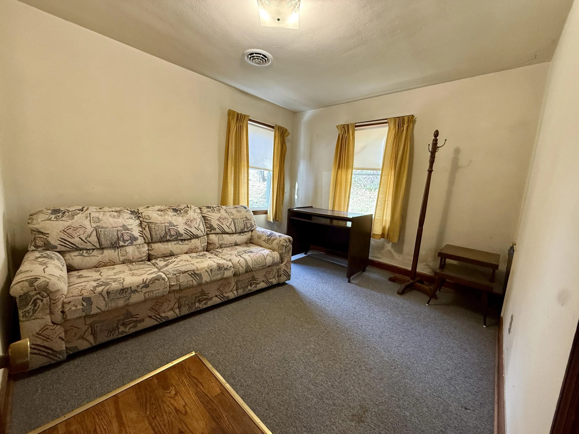 2213 Main ST - Photo 6