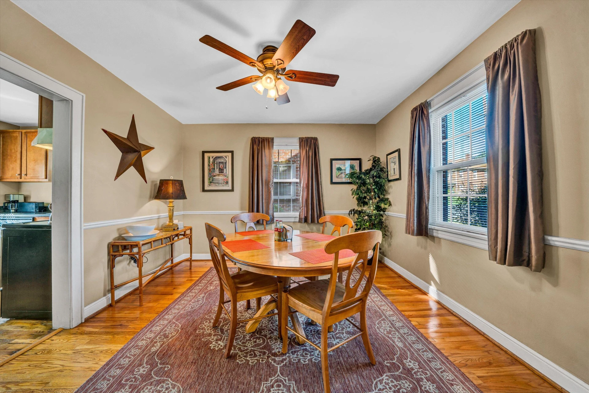 2907 Huntington BLVD - Photo 12