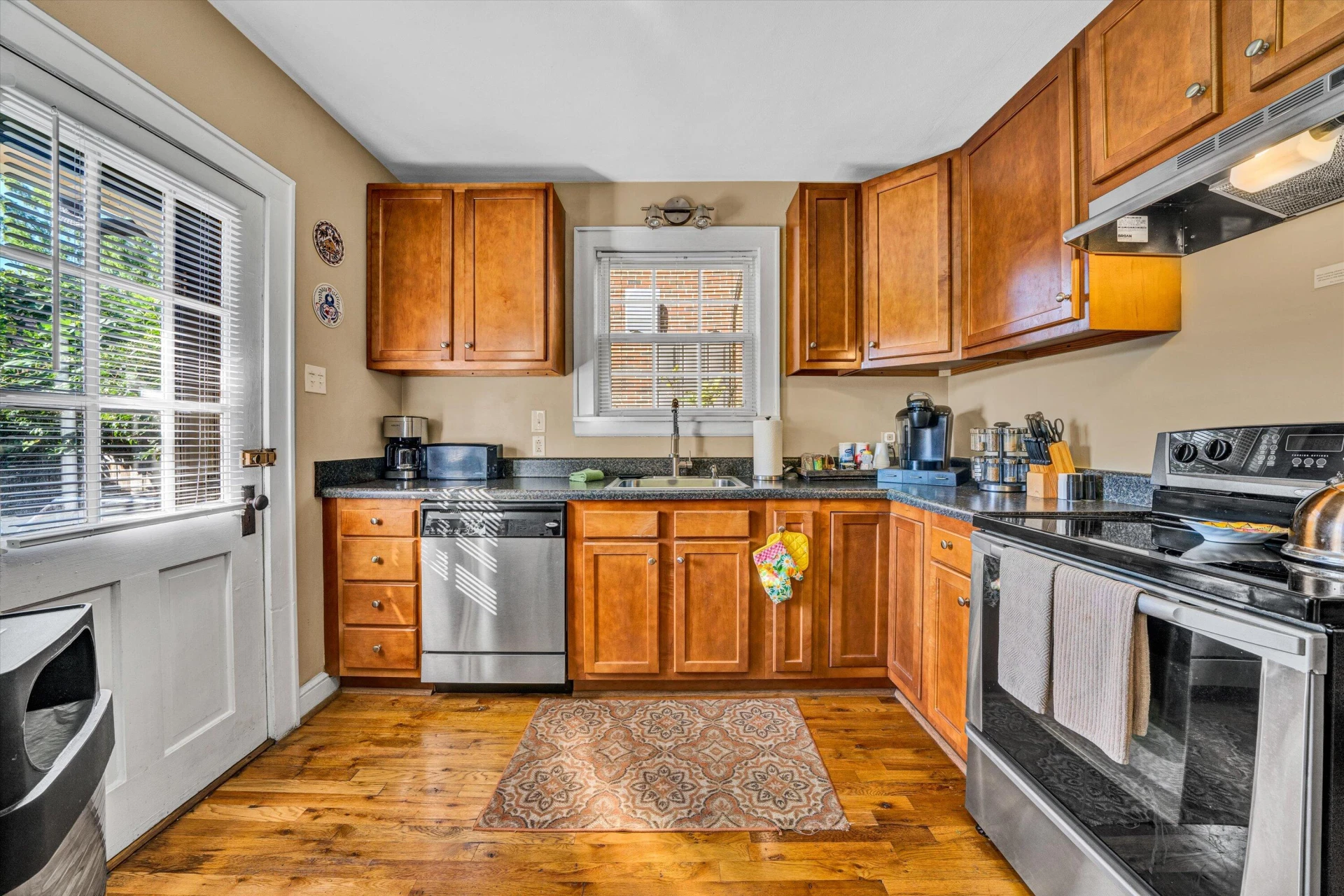 2907 HUNTINGTON BLVD - Photo 16