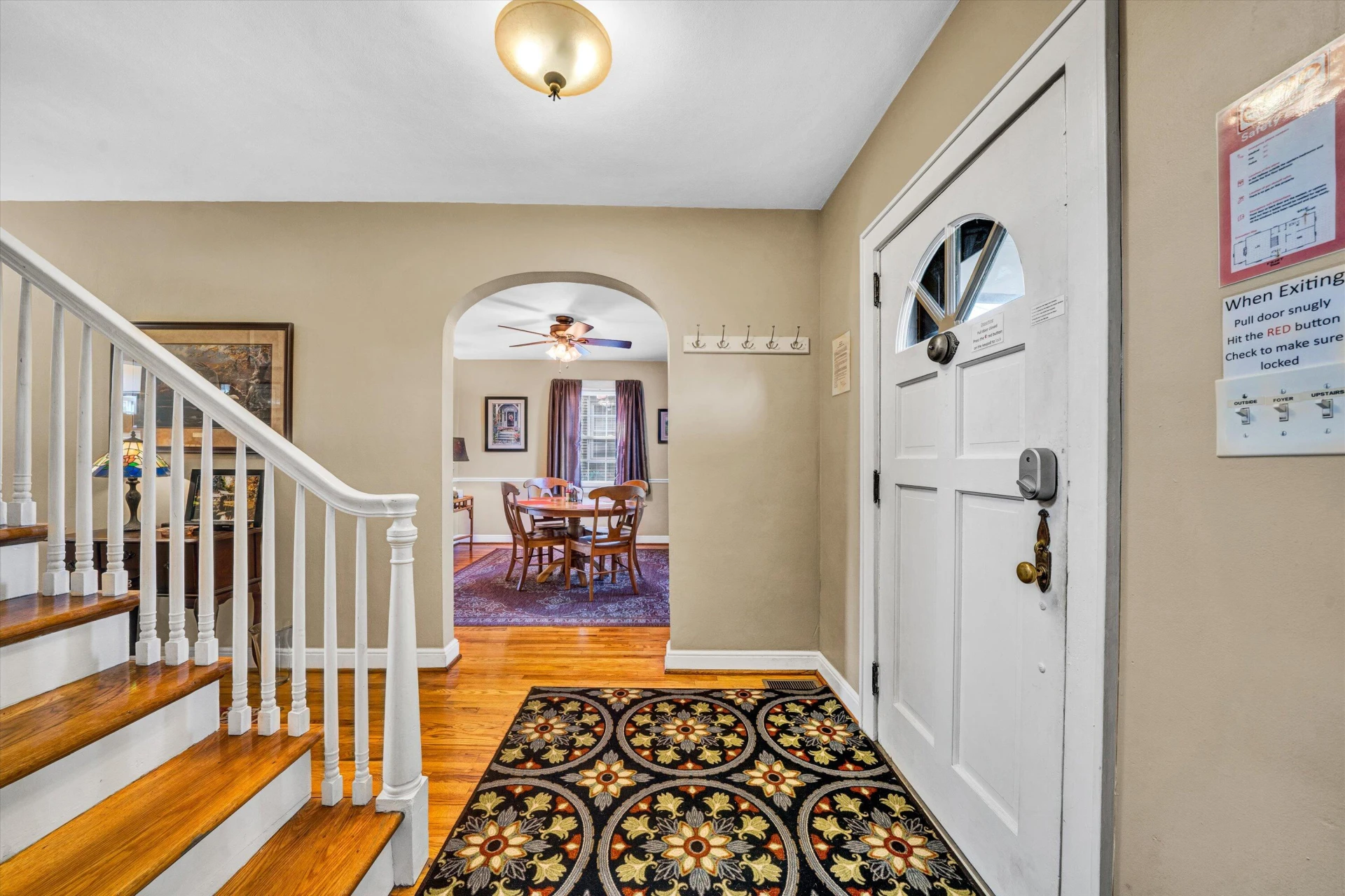 2907 HUNTINGTON BLVD - Photo 3