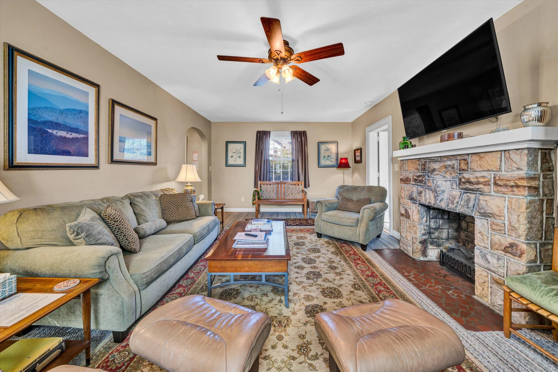 2907 HUNTINGTON BLVD - Photo 8