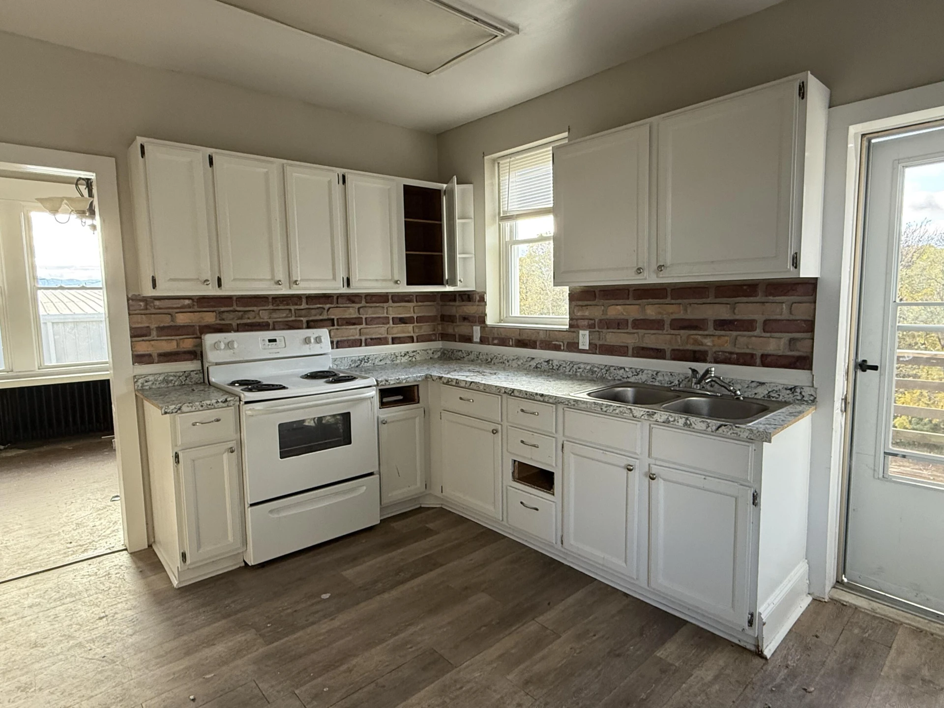 1023 Piedmont ST - Photo 4