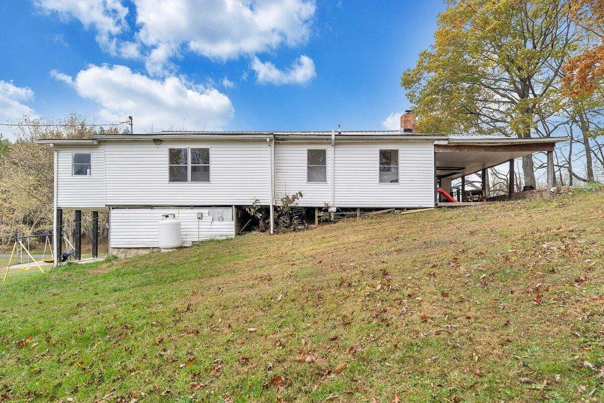 446 Macks Mountain RD - Photo 16