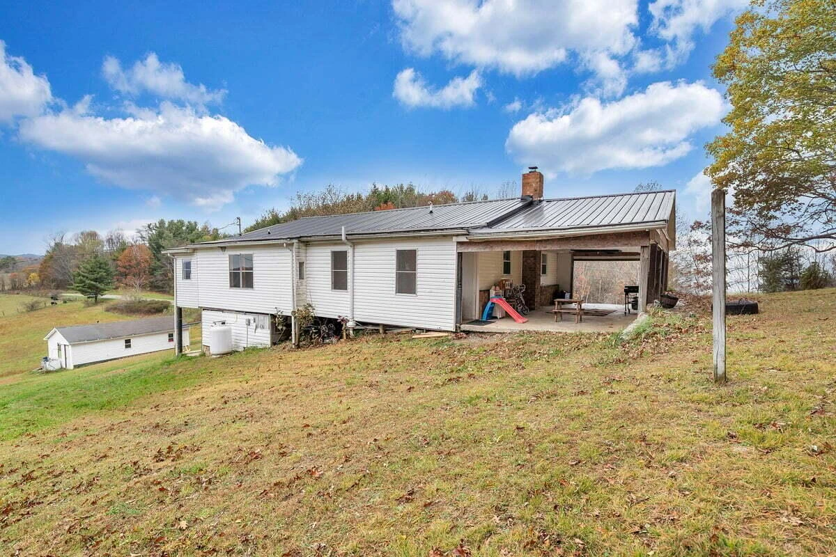 446 Macks Mountain RD - Photo 17