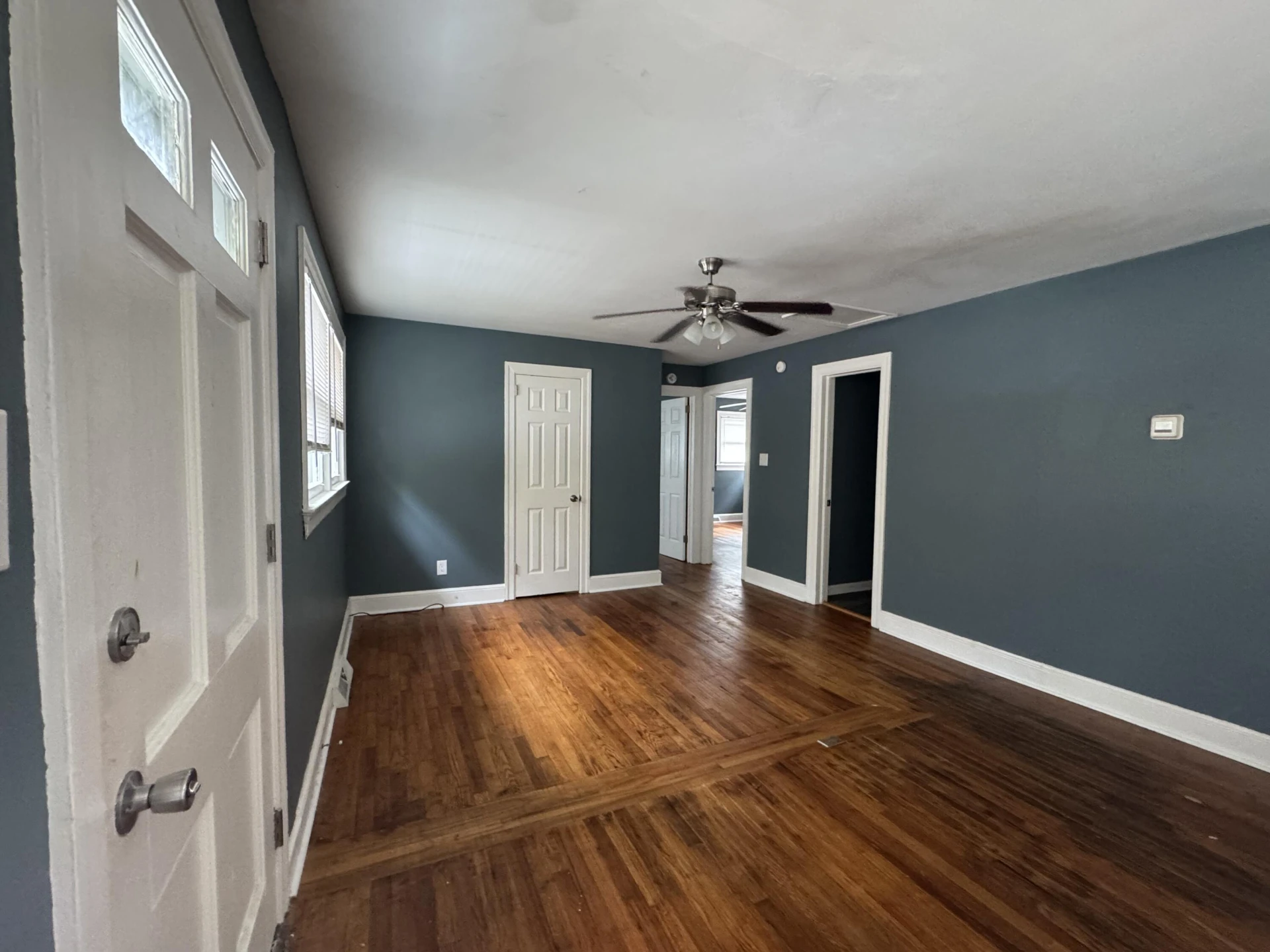 210 ForestLawn DR - Photo 3