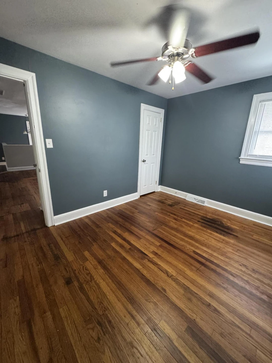 210 ForestLawn DR - Photo 6