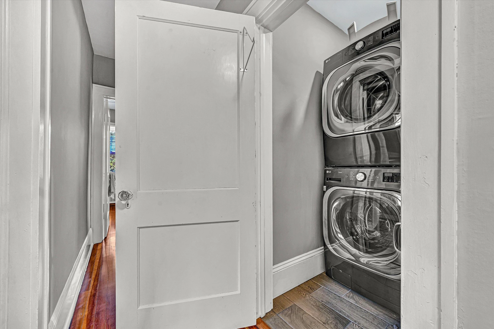 1725 Arlington RD - Photo 31