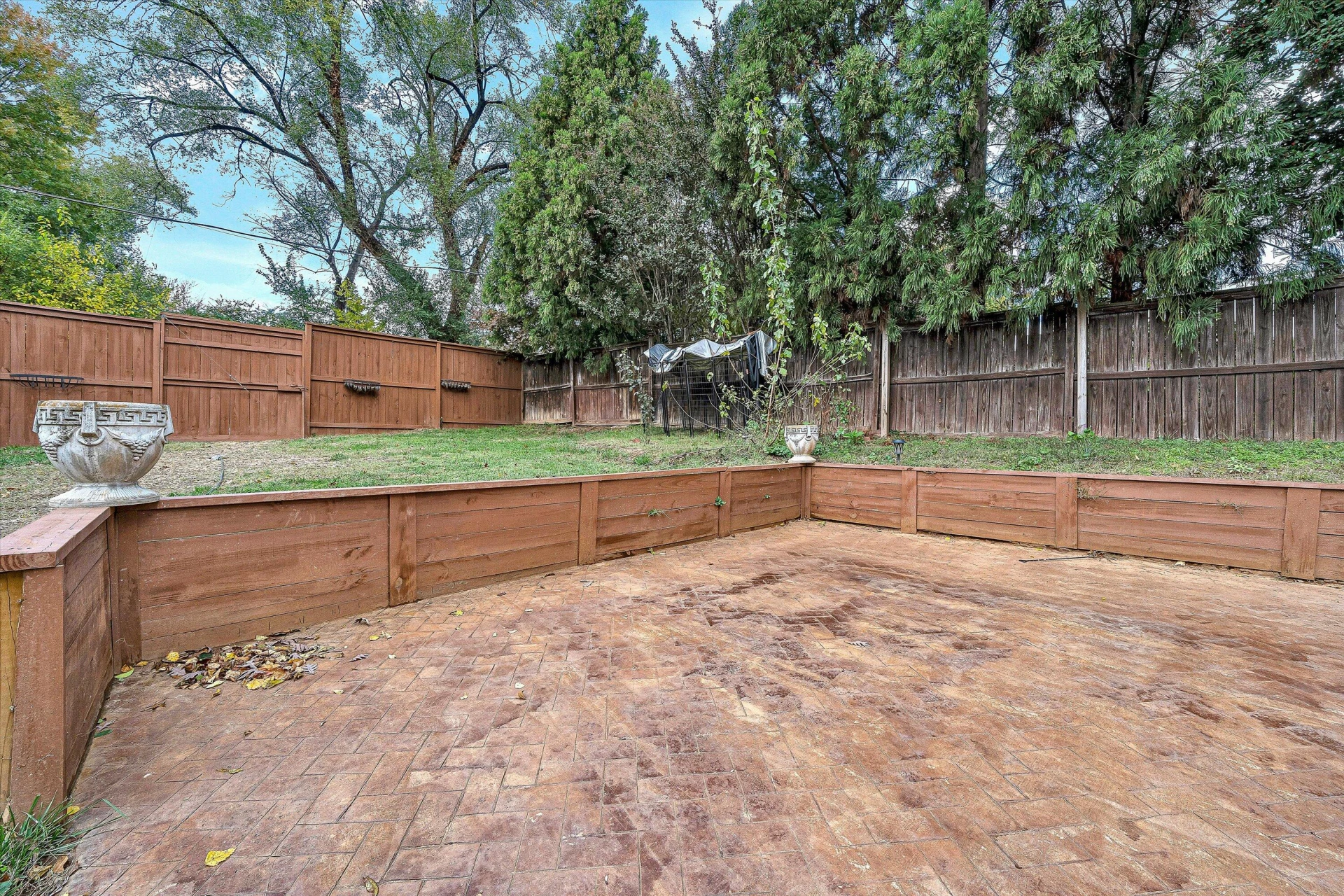 1725 Arlington RD - Photo 42