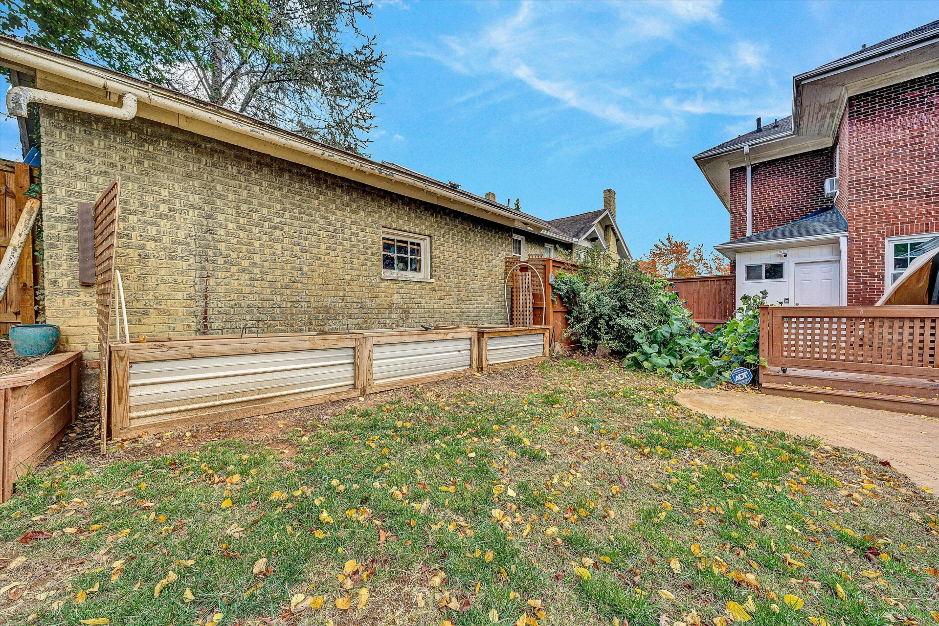 1725 Arlington RD - Photo 43