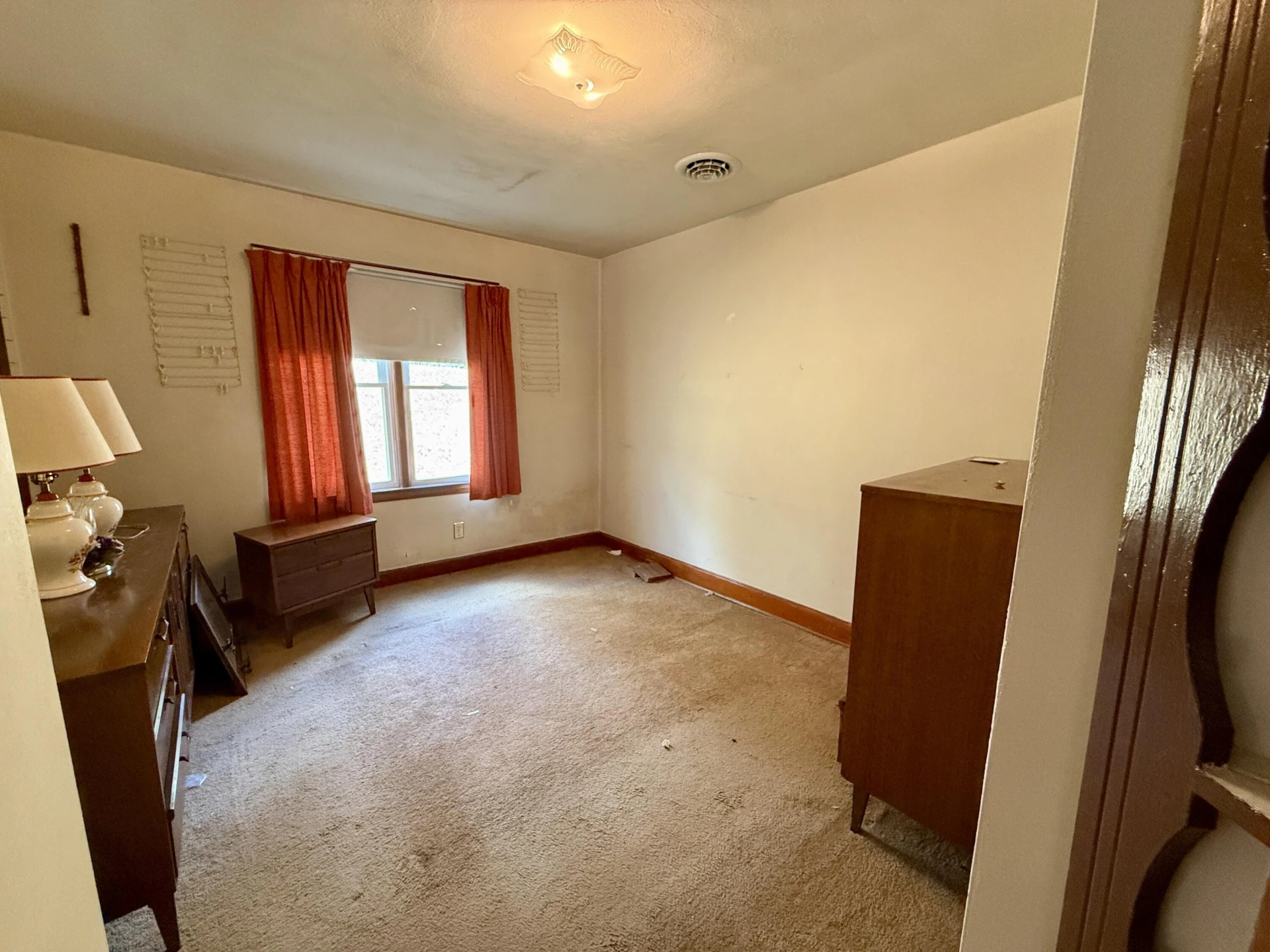 2213 Main ST - Photo 7