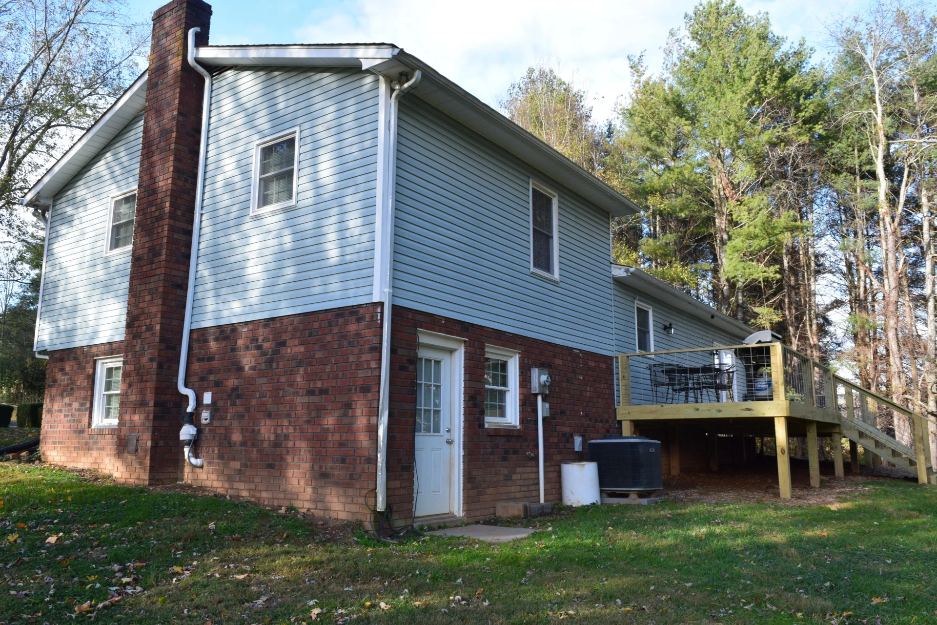 162 Ridgeview RD - Photo 4