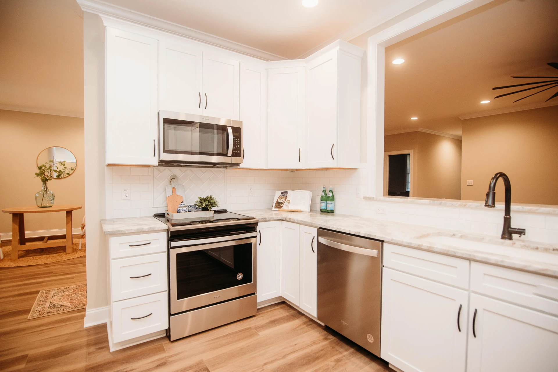 180 Villa Oak CIR - Photo 19