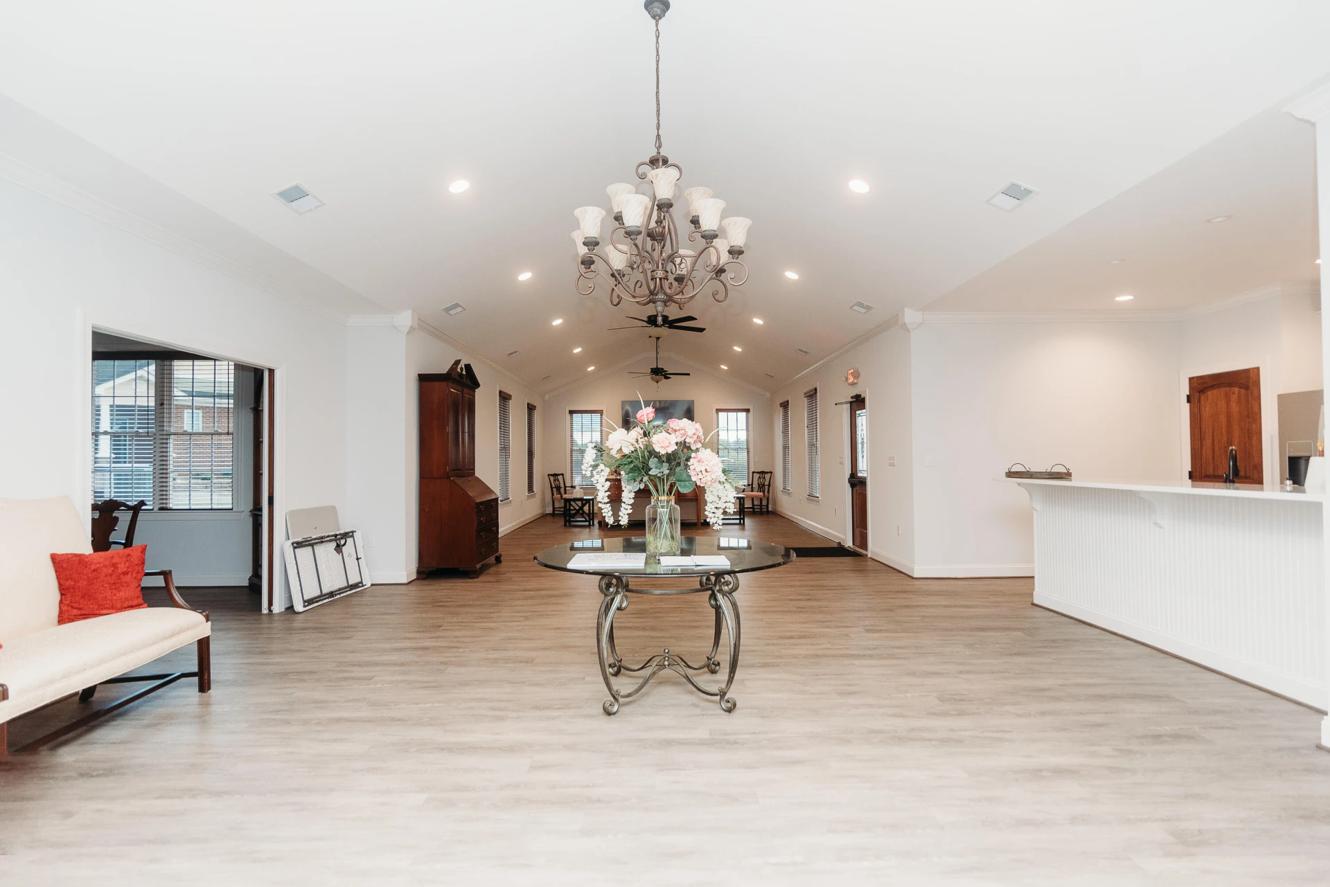 176 Villa Oak CIR - Photo 41