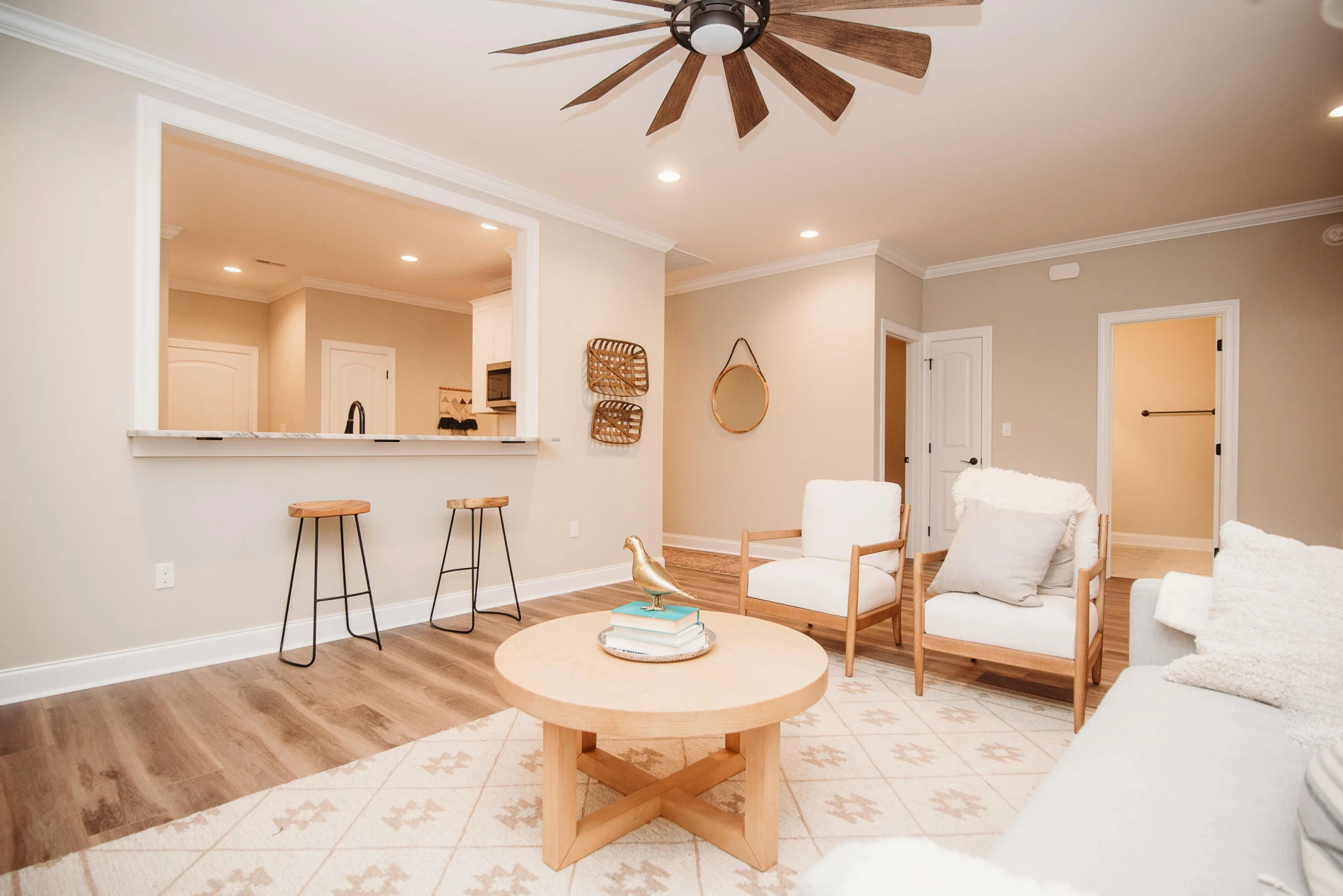 147 Villa Oak CIR - Photo 16